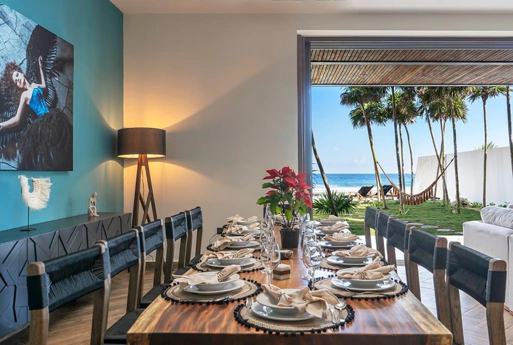 Oceanview villa 4BR Concierge Service view 3