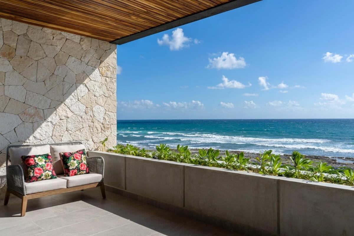 Oceanview villa 4BR Concierge Service view 5