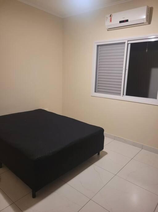 Ótima Casa com Piscina e área goumert em Ubatuba - Condomínio