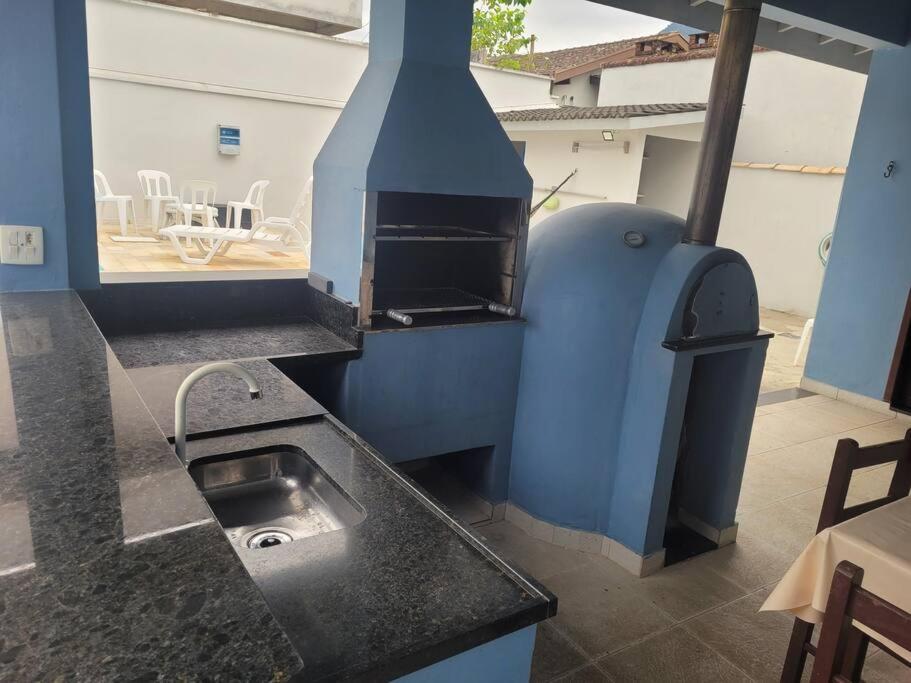 Ótima Casa com Piscina e área goumert em Ubatuba - Condomínio