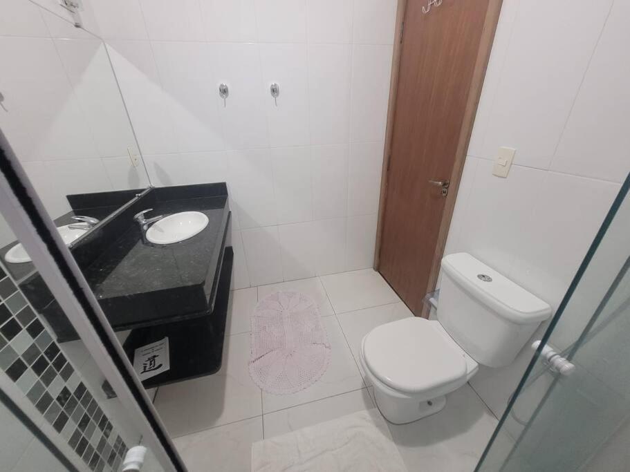 Ótima Casa com Piscina e área goumert em Ubatuba - Condomínio