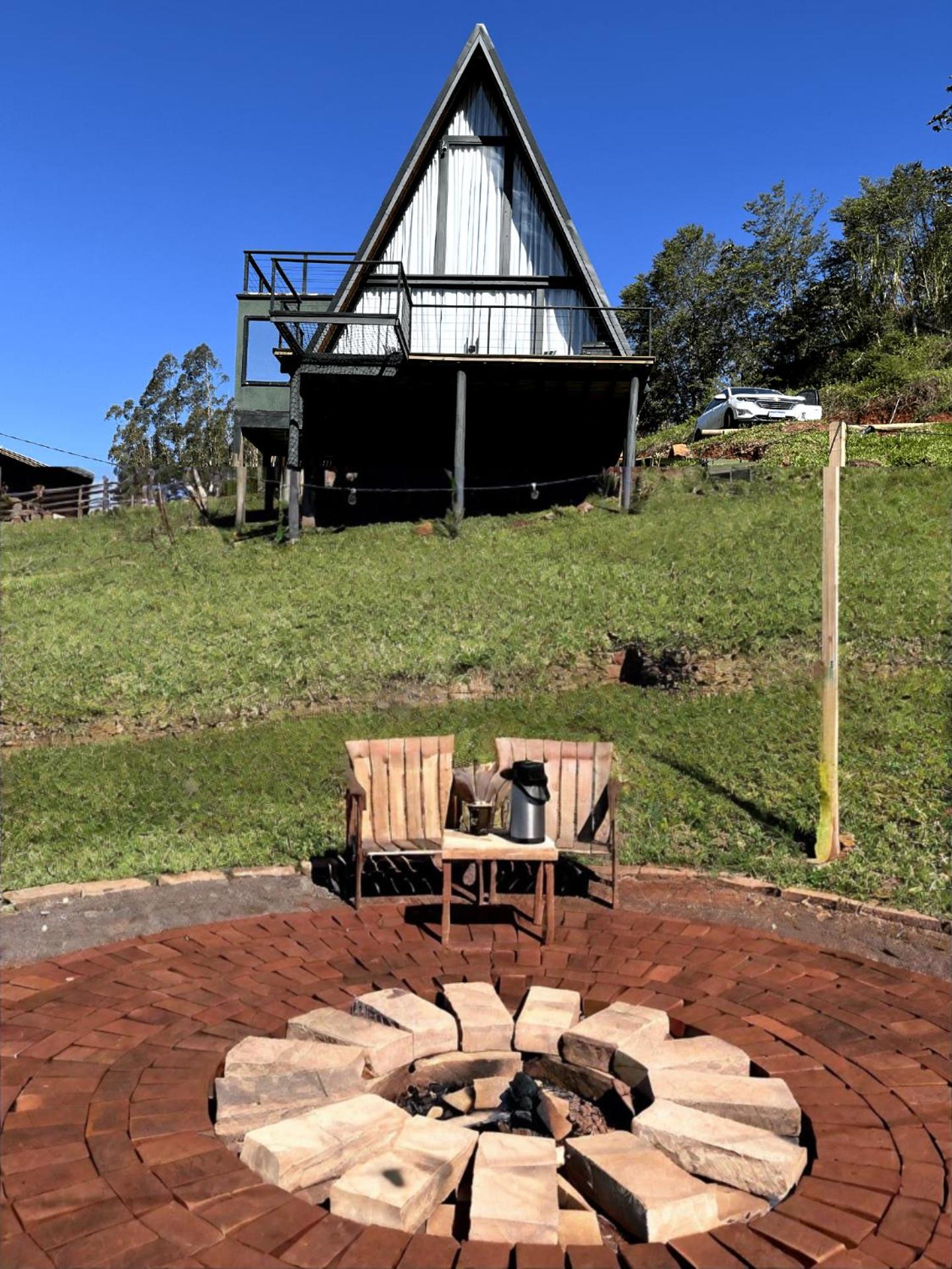 Vila Rosa Lodges - Chalés e Domo