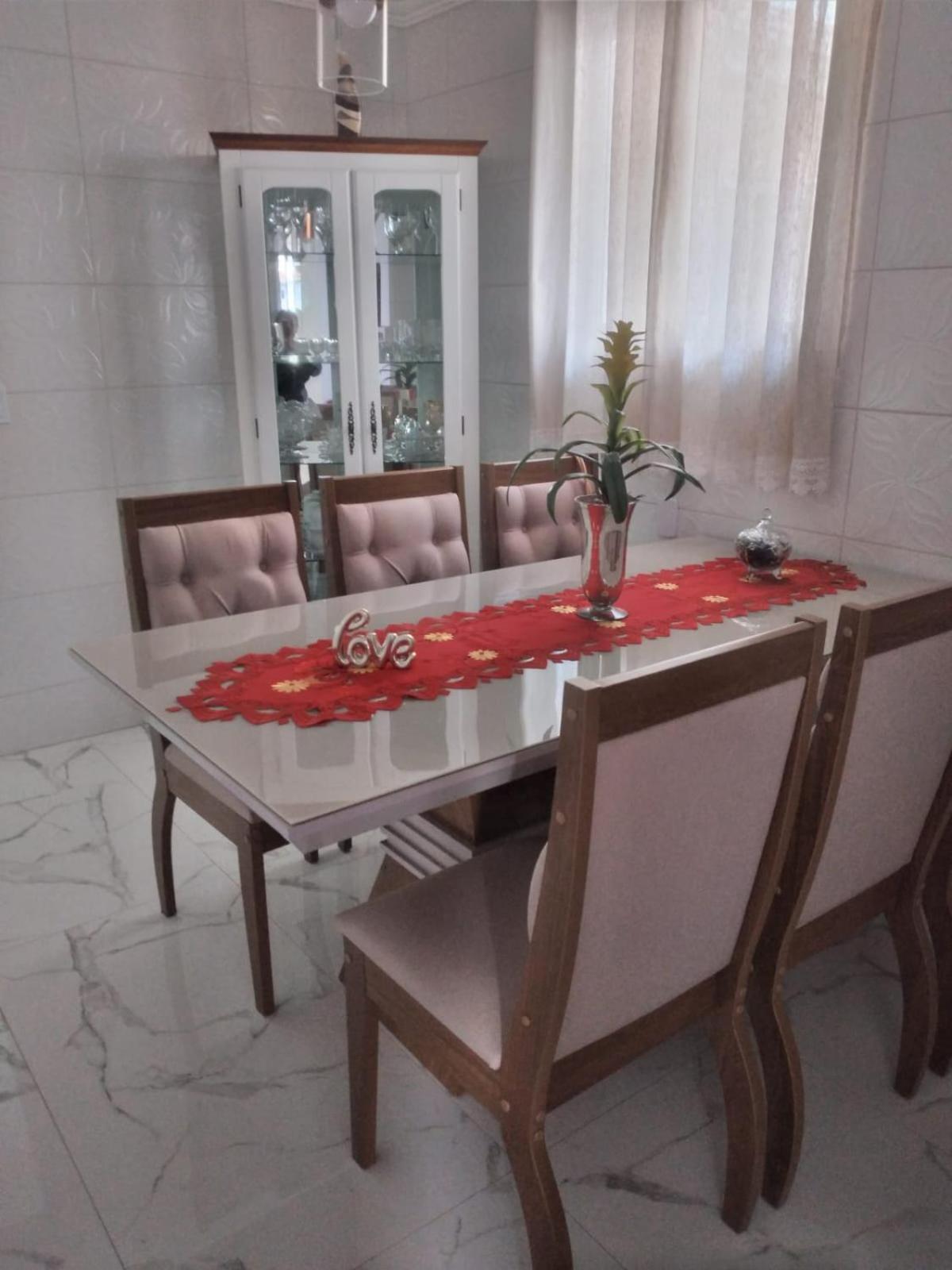 Casa dois pavimentos com Piscina nos Ingleses - Disponivel temporada
