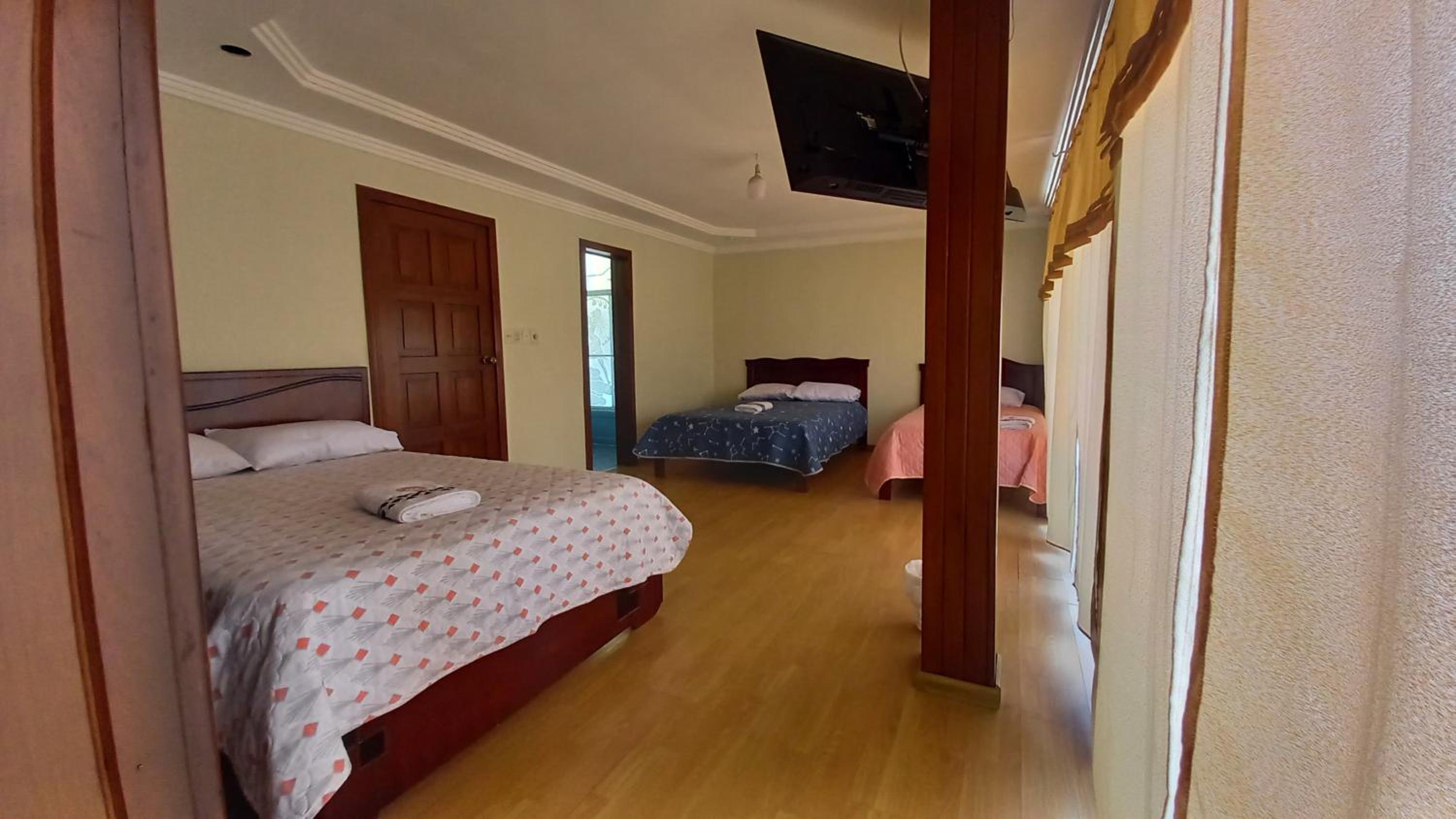 MANDALA HOSTAL CUENCA
