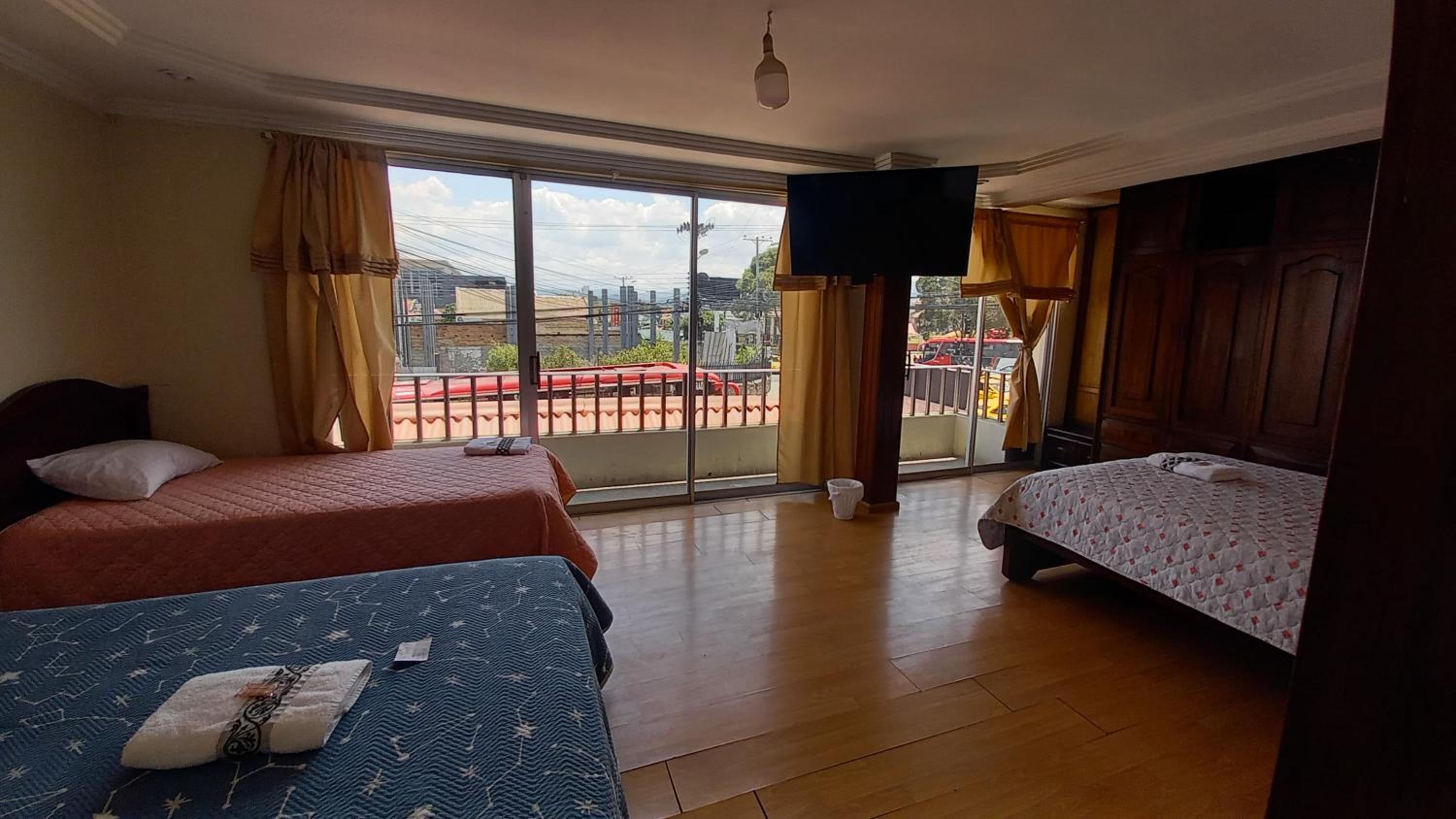 MANDALA HOSTAL CUENCA