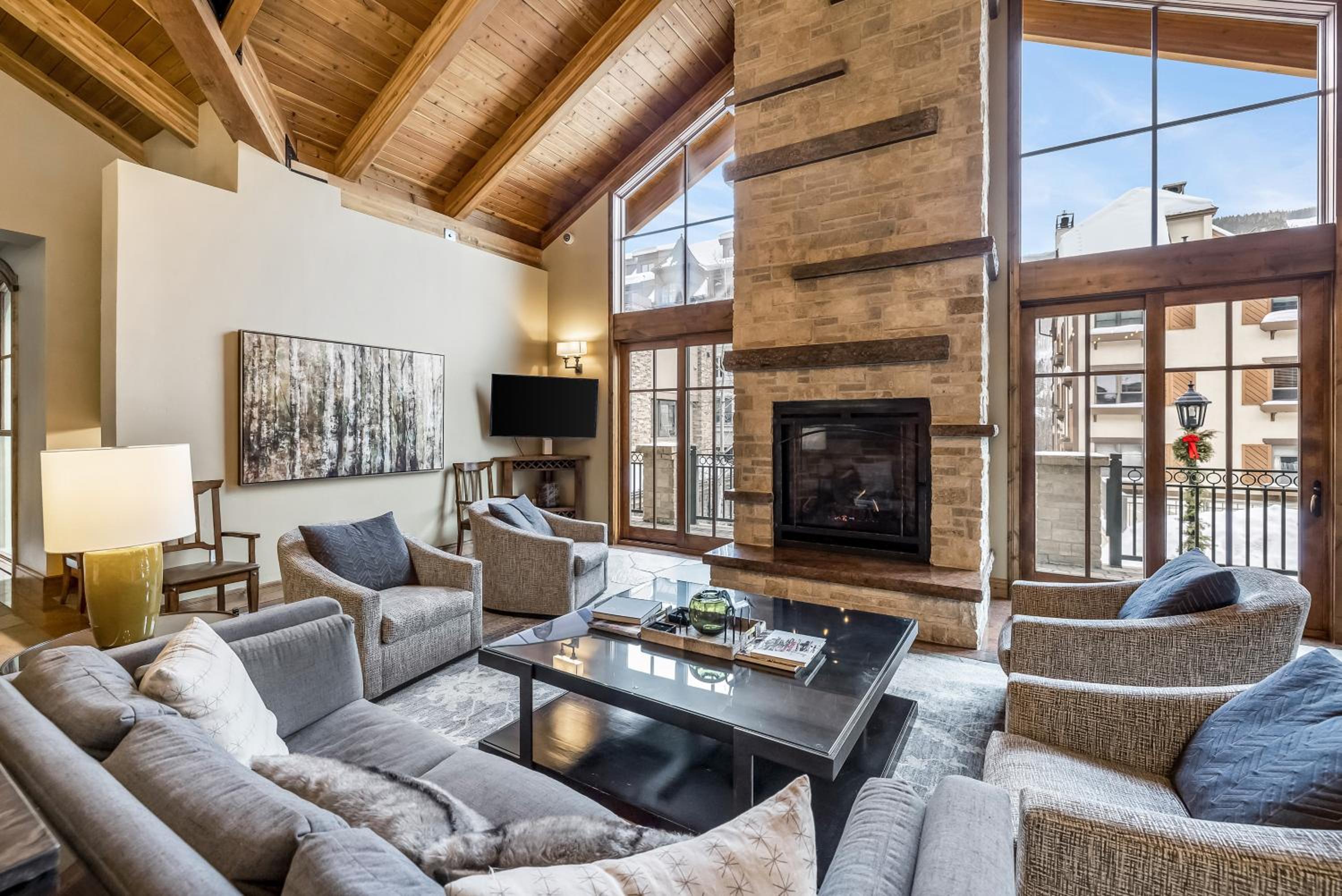 Spacious Luxury Unit at Lionshead Village in Vail - Property Image 8