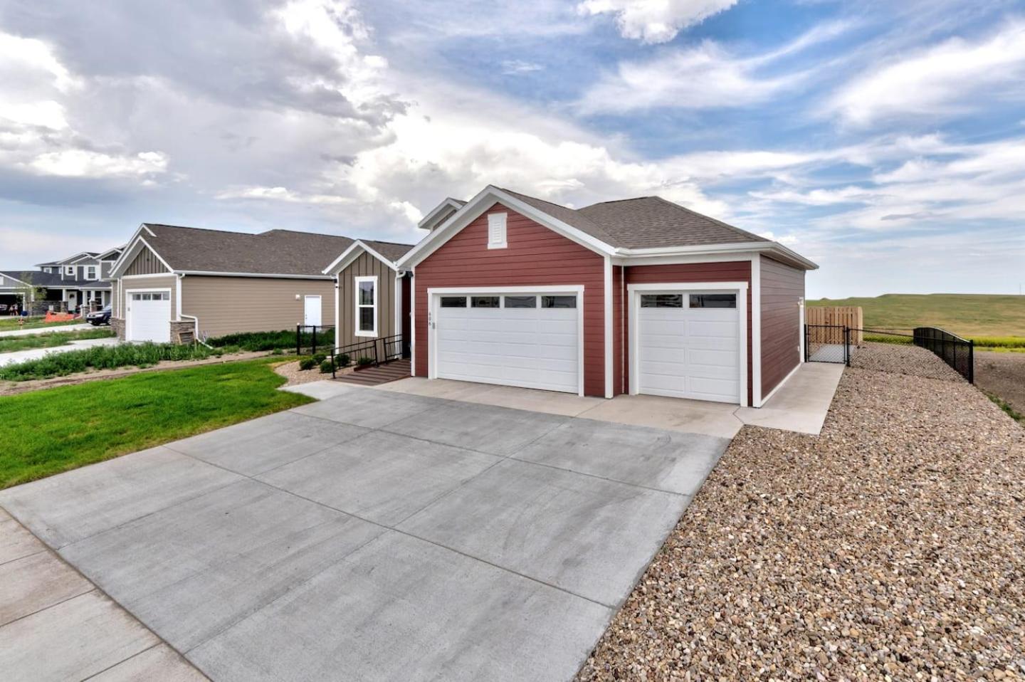 Highly Accessible, Executive Style, Amazing View view 3