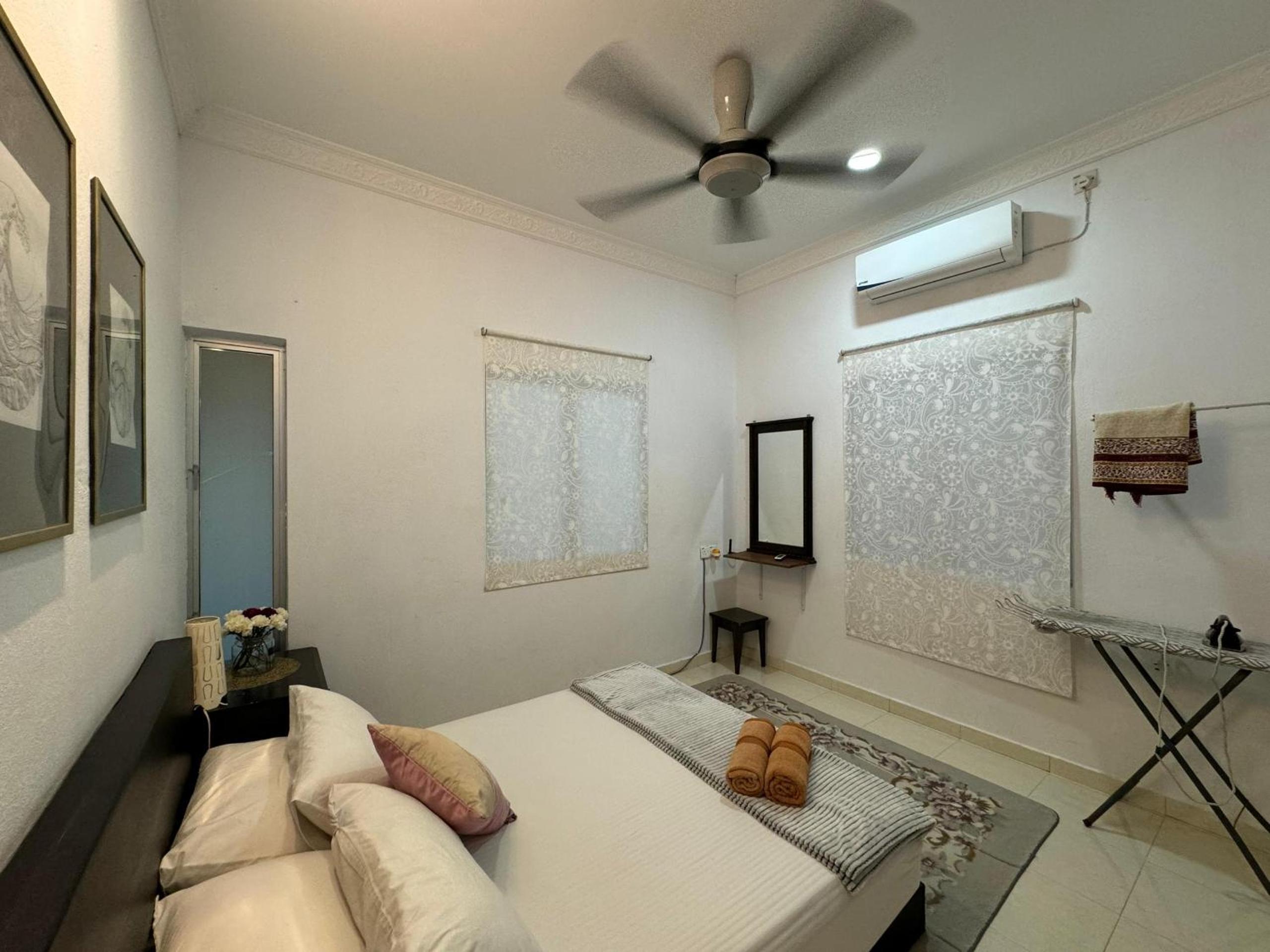 76 homestay Temonyong photo 4
