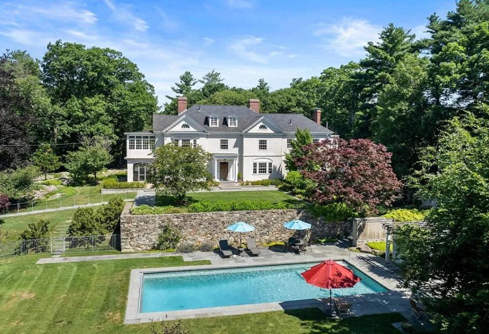 Lavish Boston Mansion for Short or Mid Term Stay