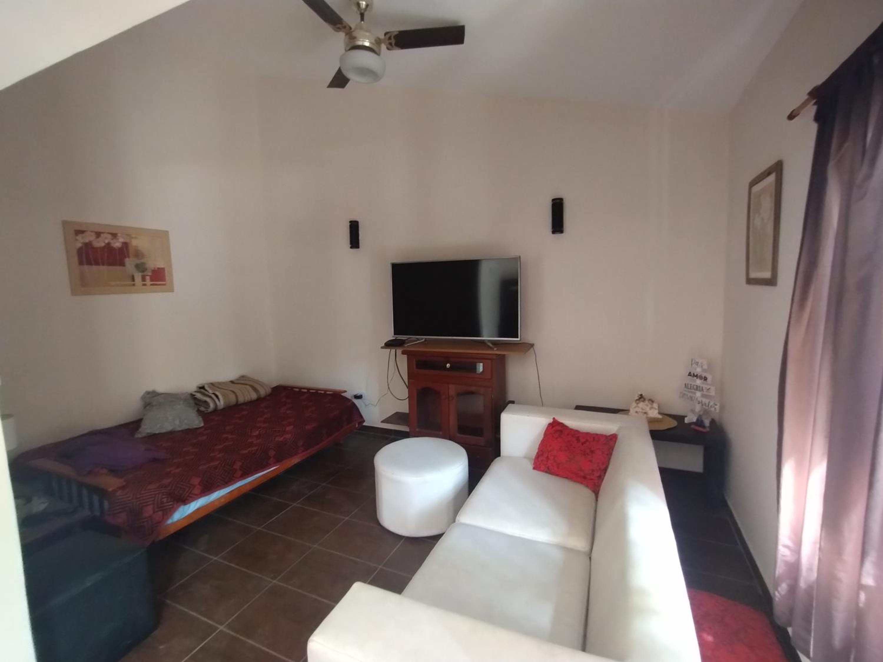 Alquiler de casa en Playas de Oro, Carlos Paz con pileta