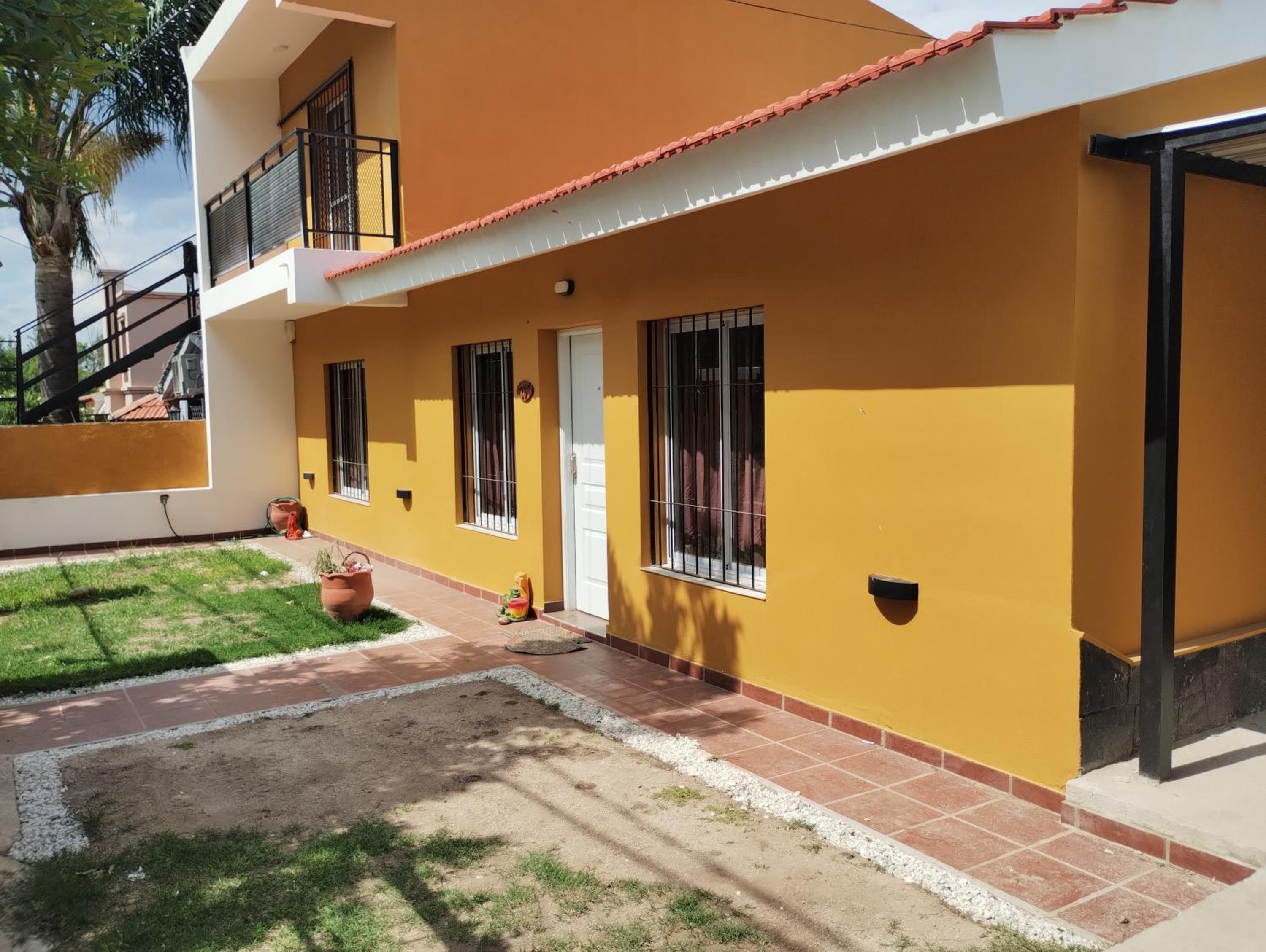 Alquiler de casa en Playas de Oro, Carlos Paz con pileta