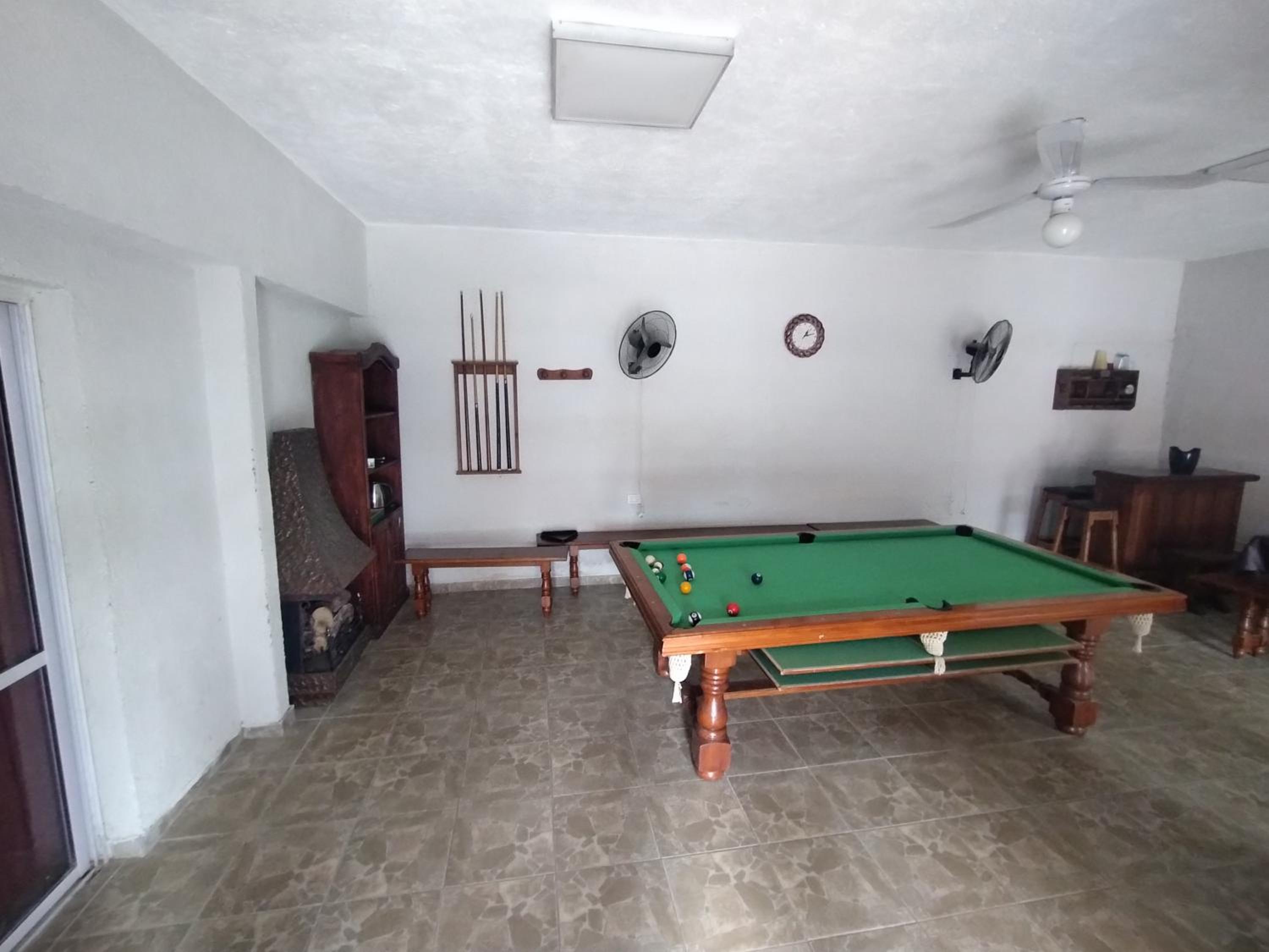 Alquiler de casa en Playas de Oro, Carlos Paz con pileta