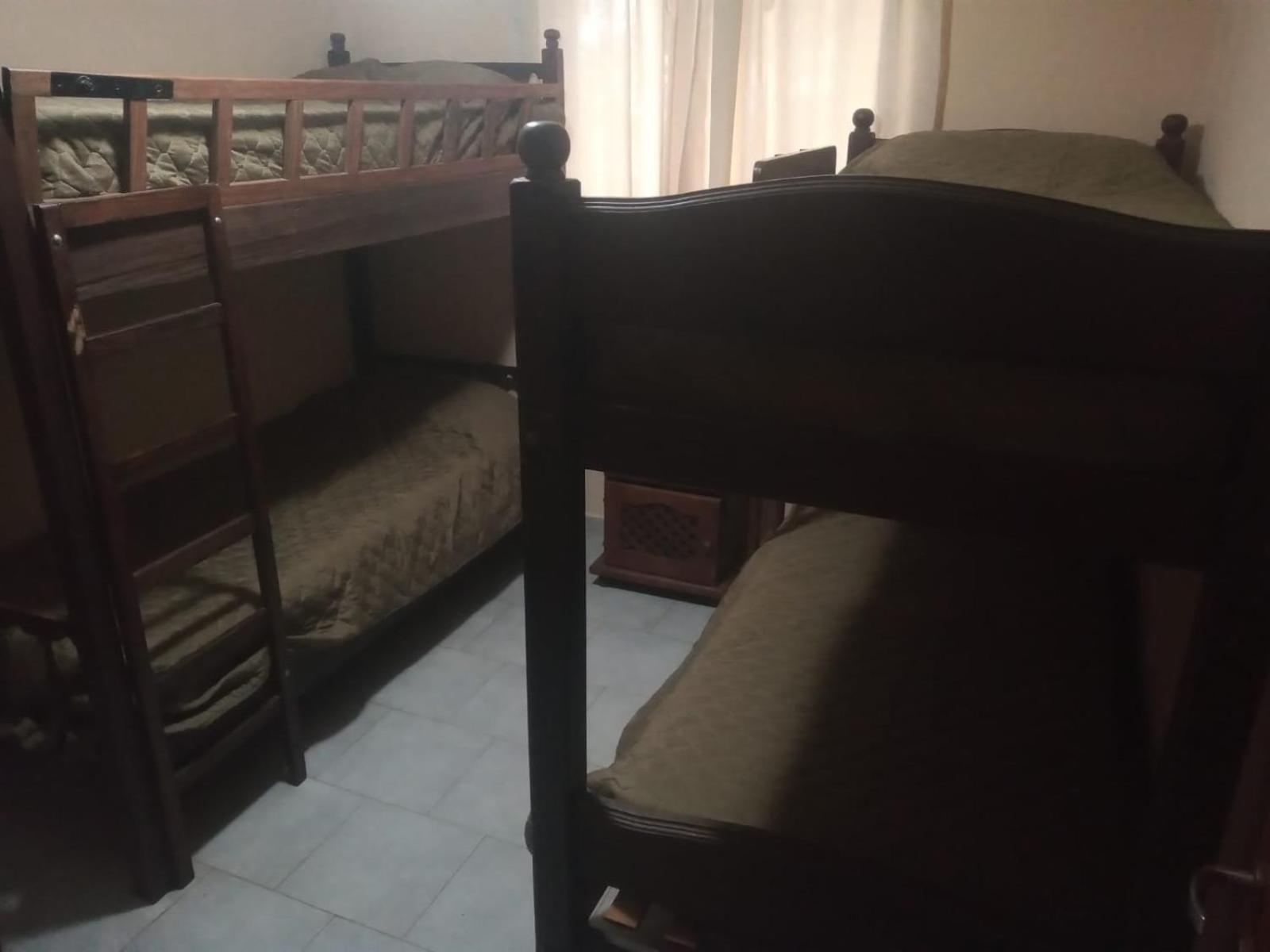 Alquiler de casa en Playas de Oro, Carlos Paz con pileta