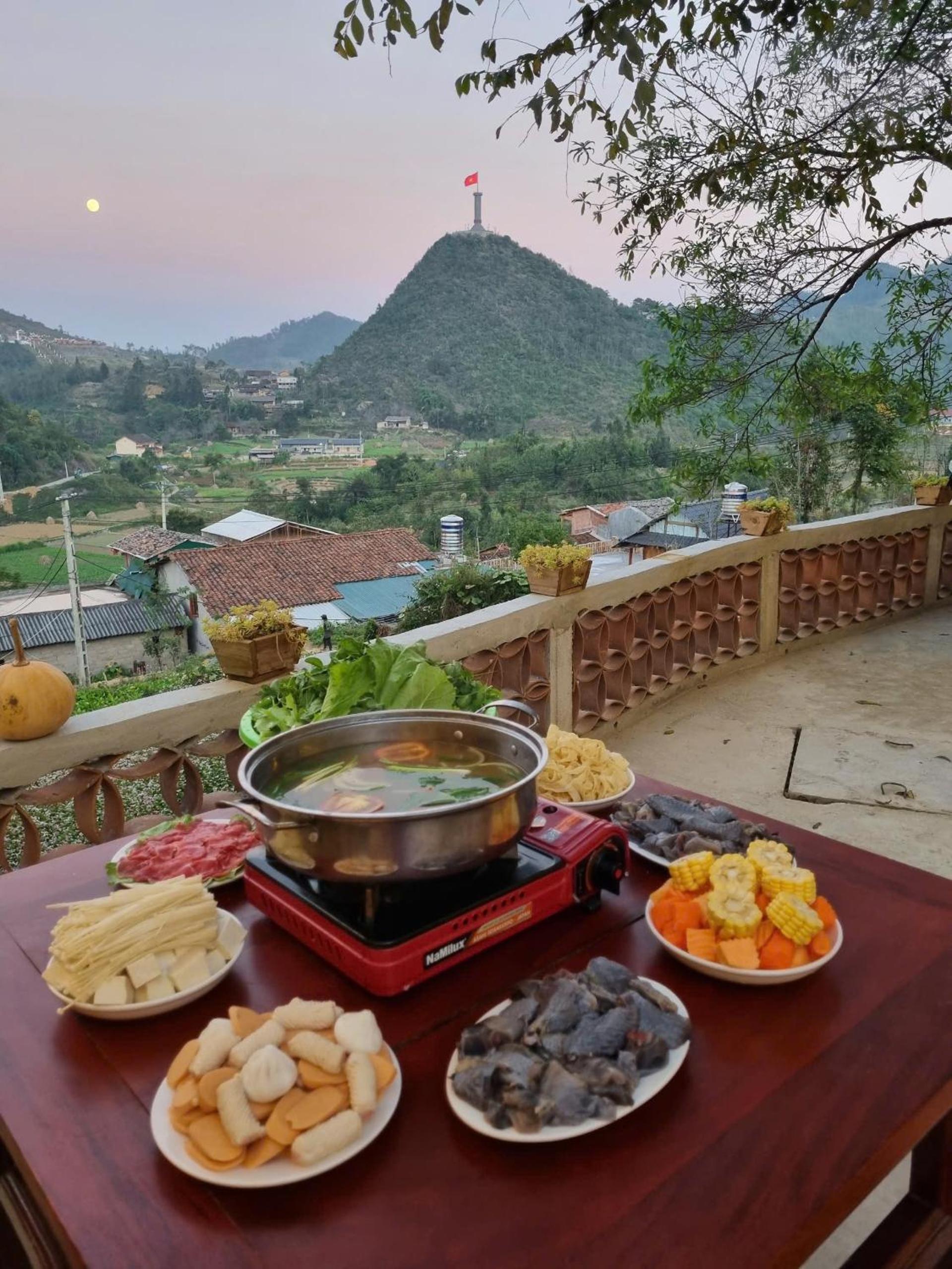 HaPu Homestay Lô Lô Chải view 2