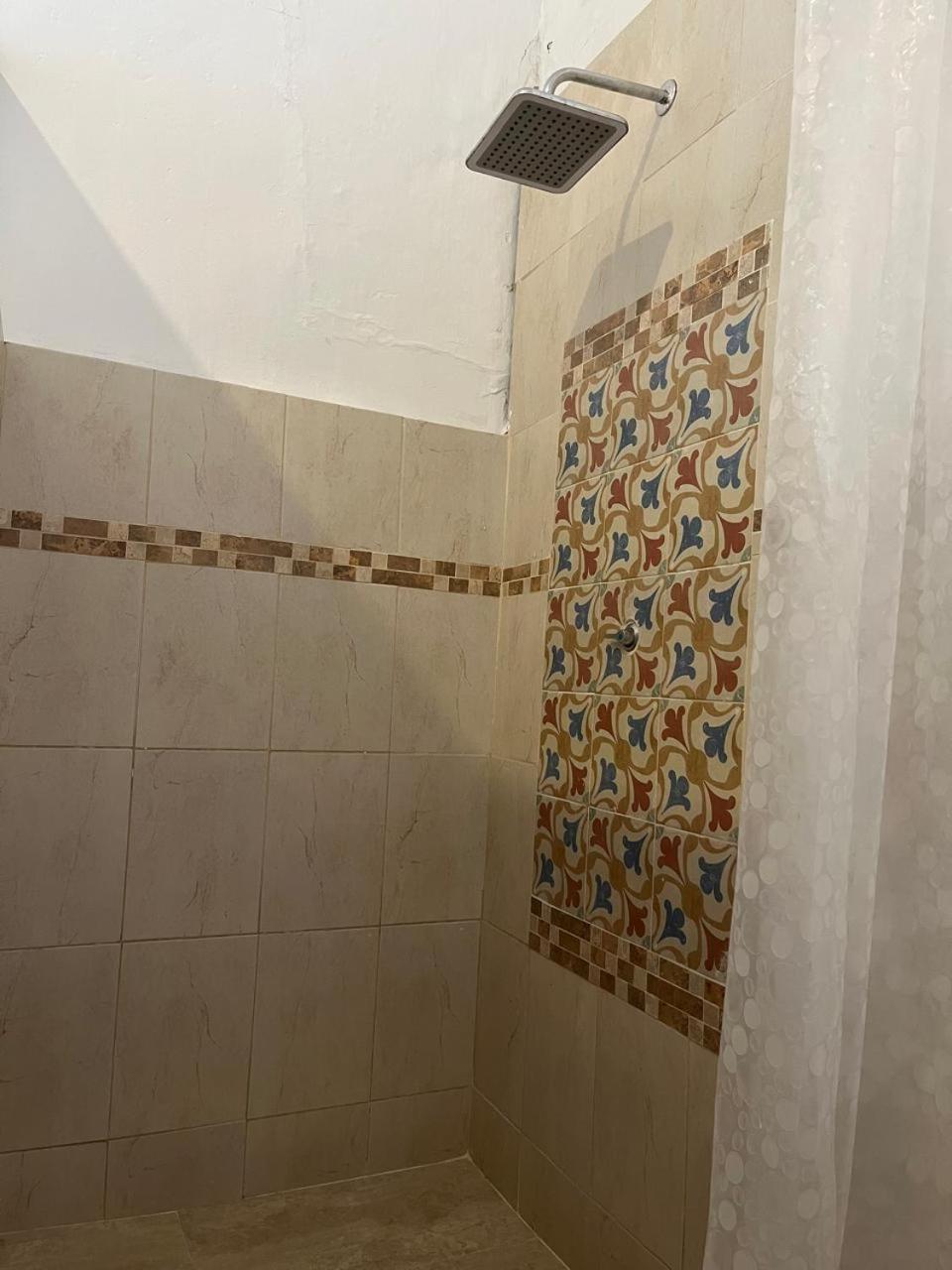 Sandalio Hostal Cali