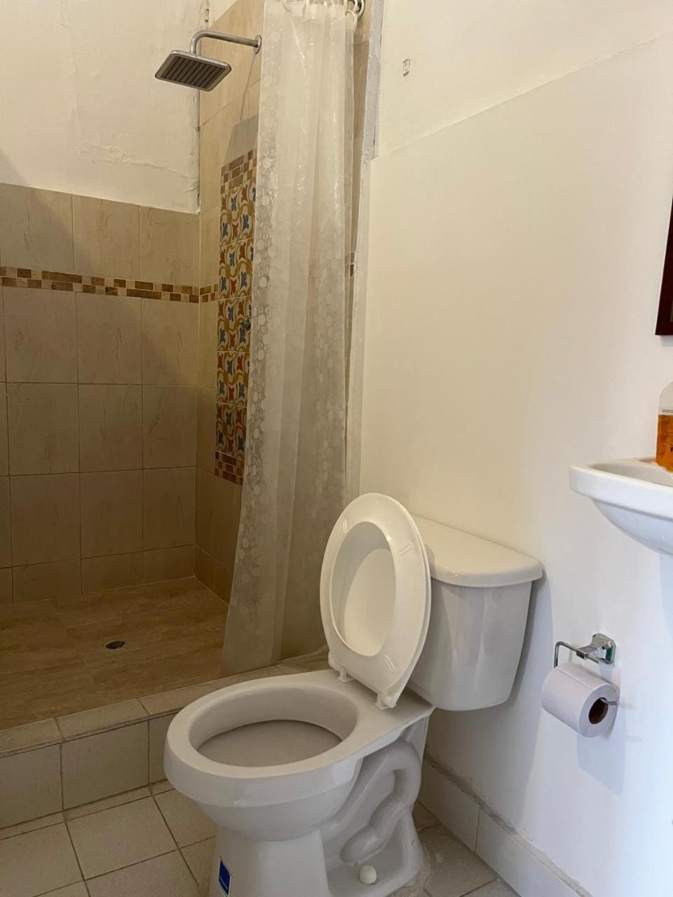 Sandalio Hostal Cali