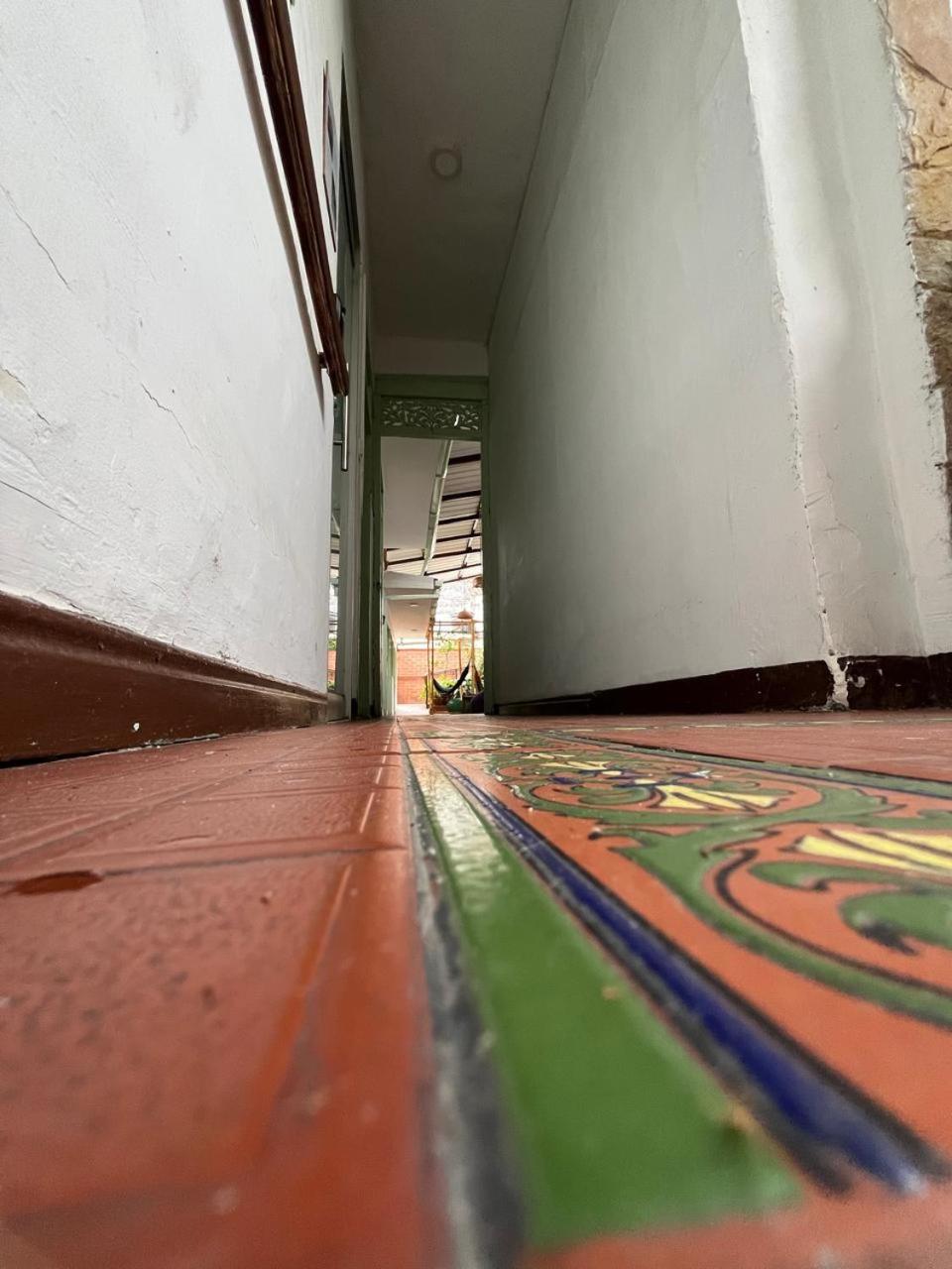 Sandalio Hostal Cali