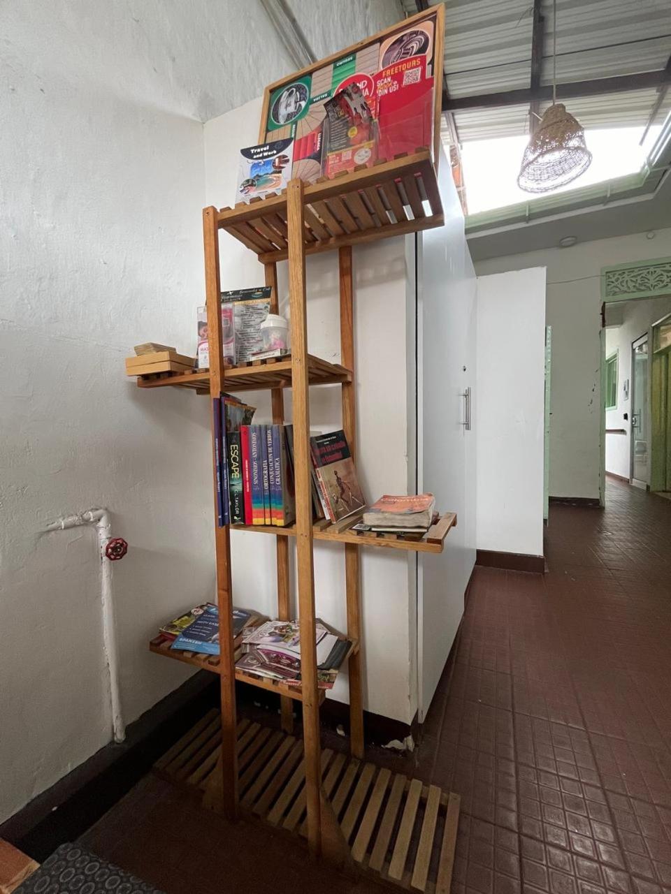 Sandalio Hostal Cali