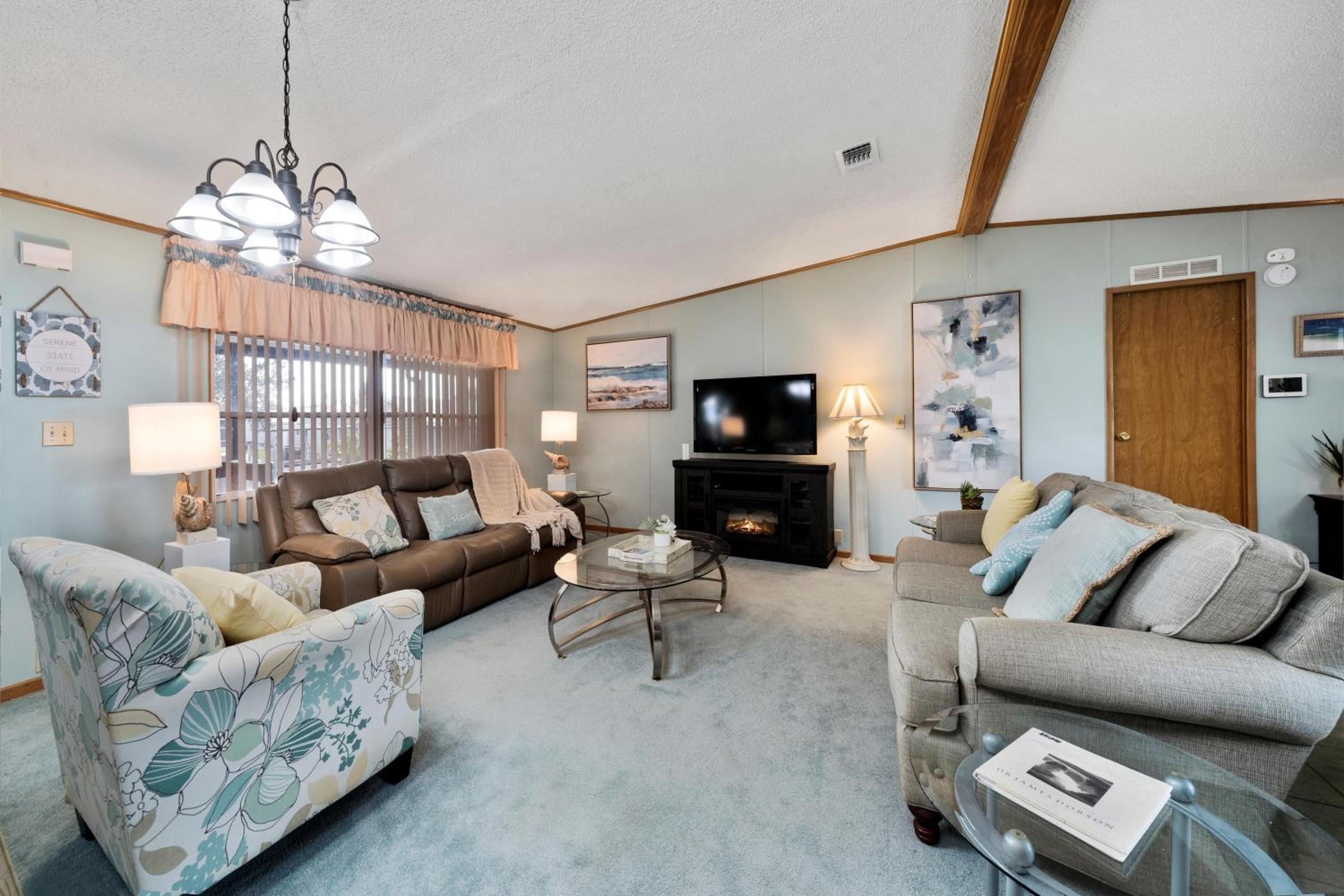Lake Canal Accessible Family Home view 3