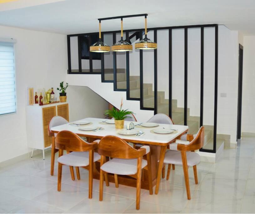 Lux 3br Villa with Pool, Golf view 2