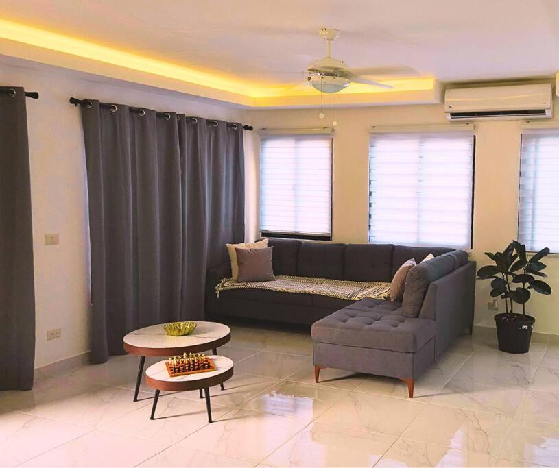 Lux 3br Villa with Pool, Golf view 3
