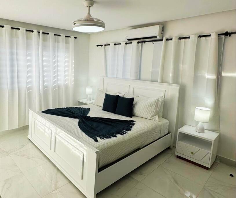 Lux 3br Villa with Pool, Golf view 4
