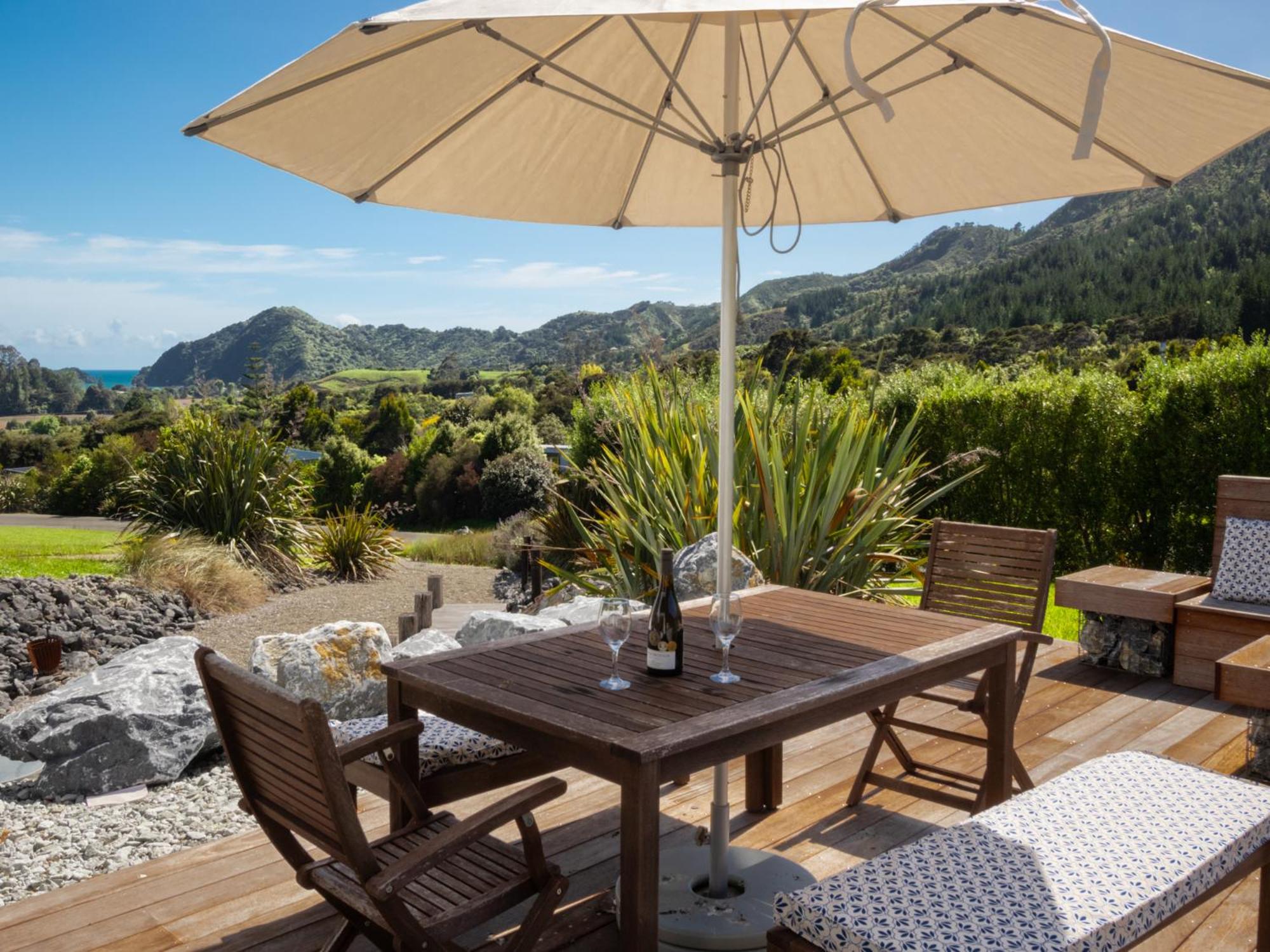 The Lighthouse - Ligar Bay Holiday Home