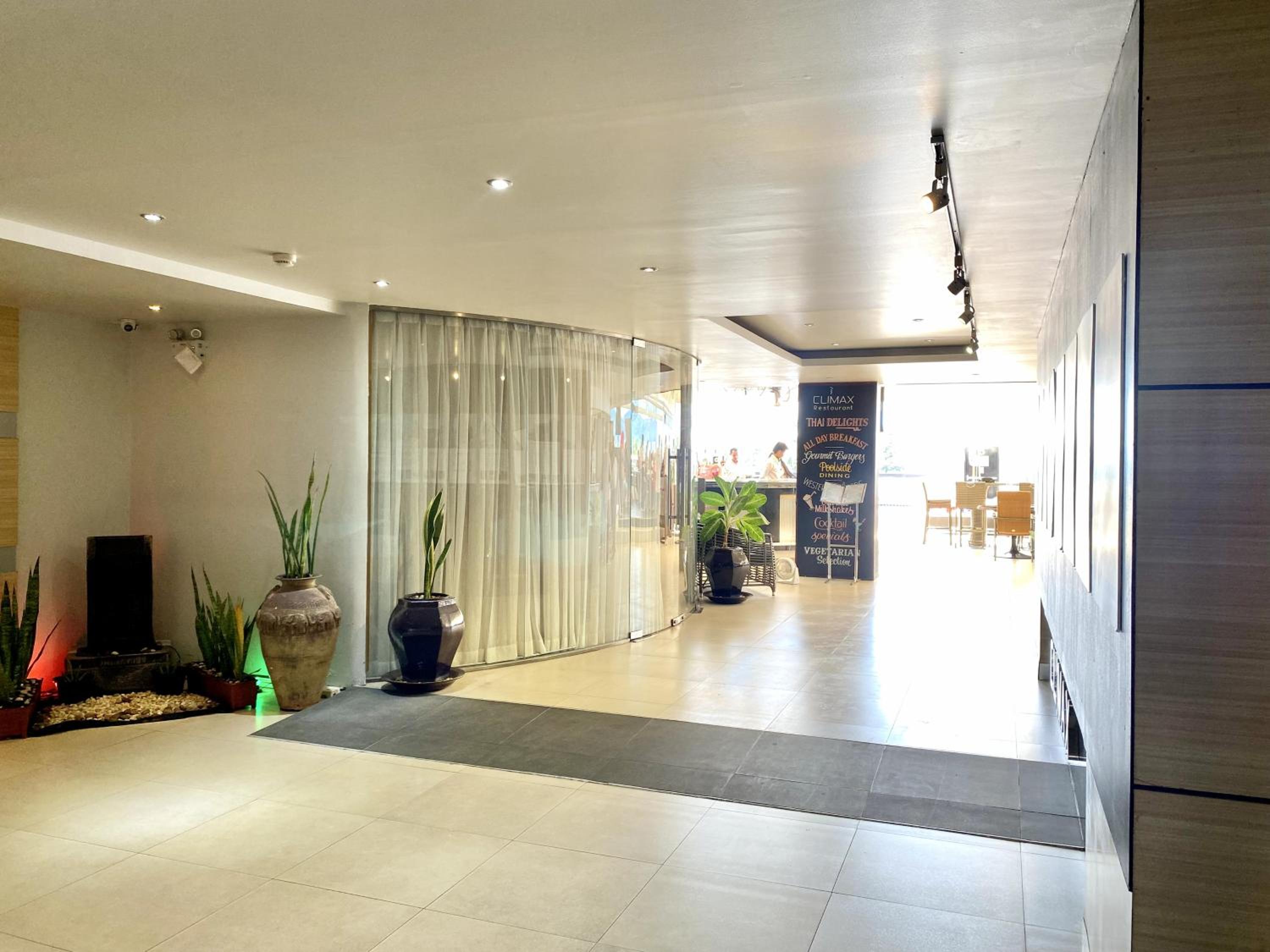 Patong - Studio Condo - Absolute Bangla Unit