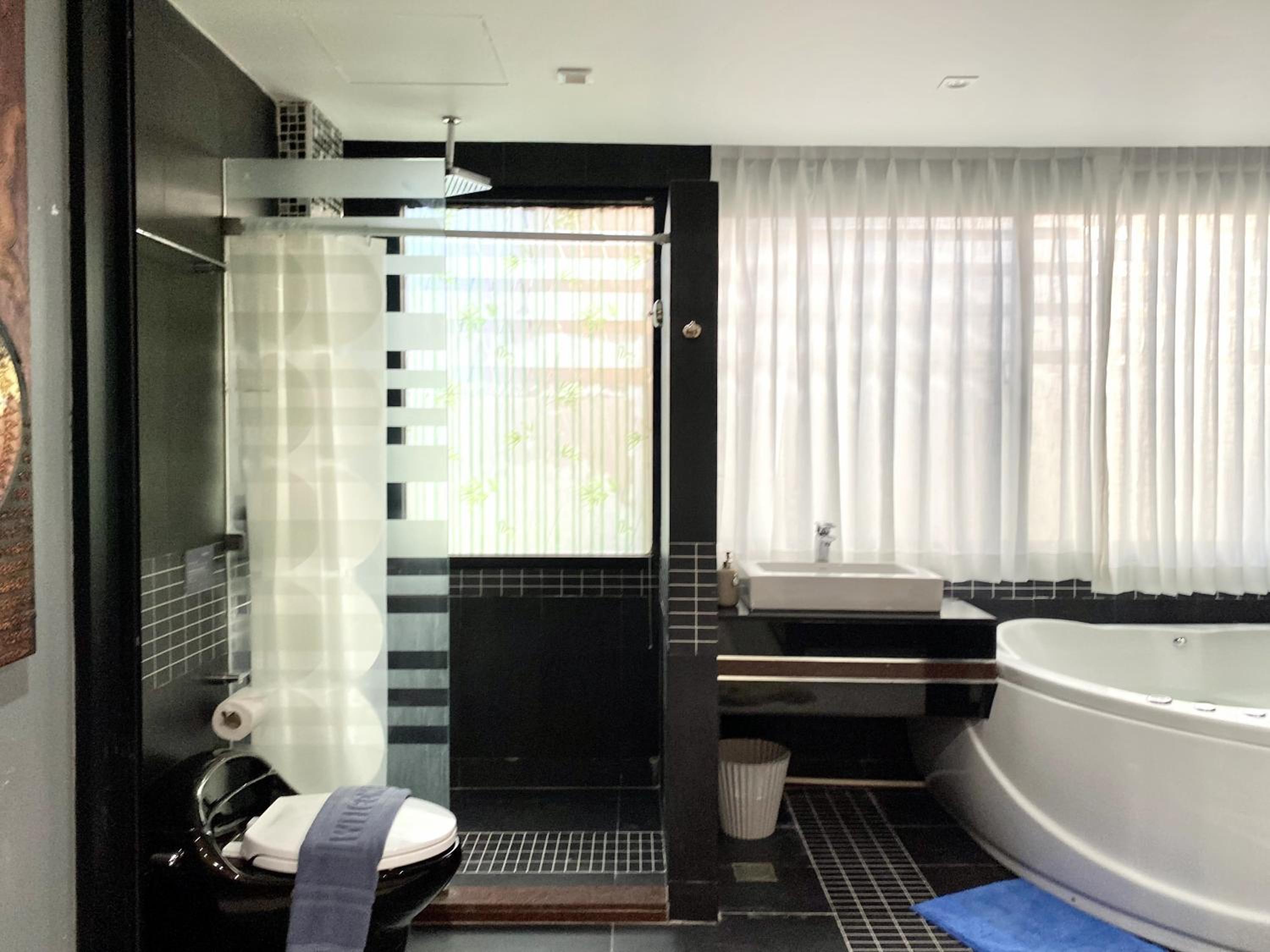 Patong - Studio Condo - Absolute Bangla Unit