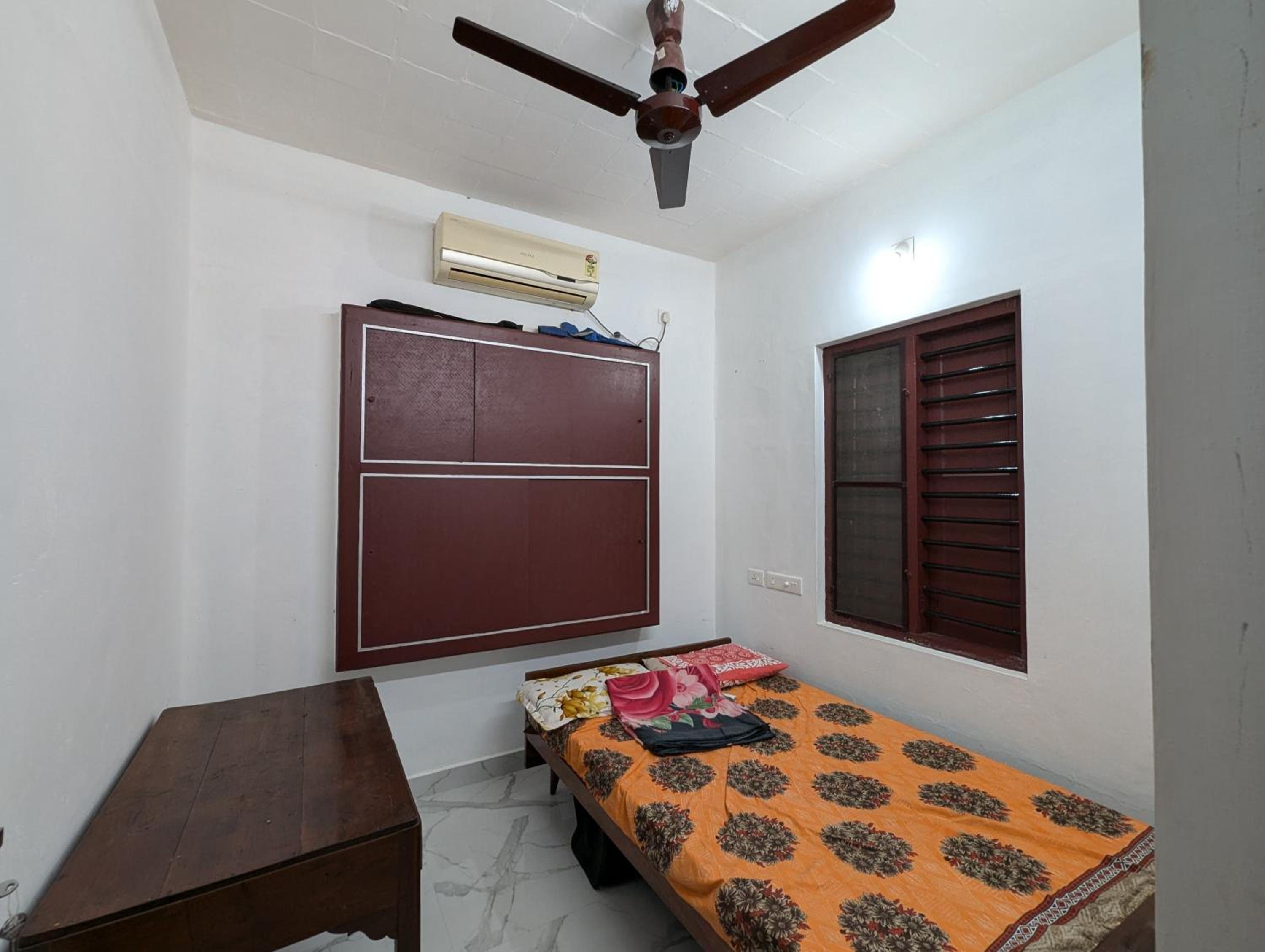 Thekkumkattil Villa
