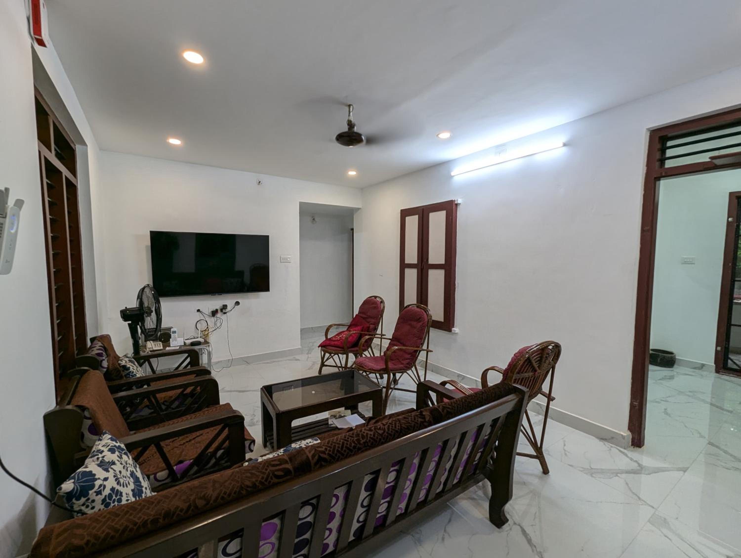 Thekkumkattil Villa