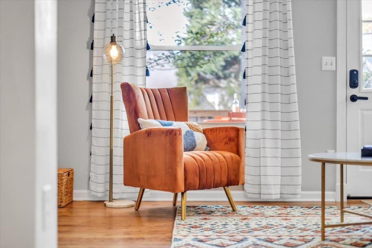 Renovated townhome on bike path includes bikes view 4