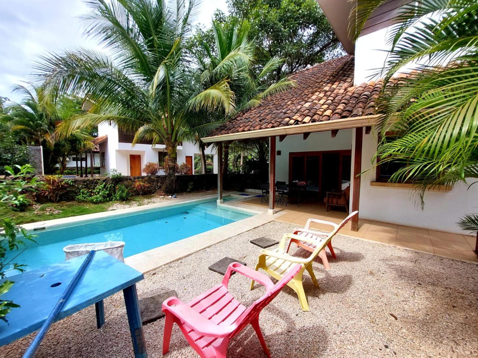 Beach house between Tamarindo and Avellanas