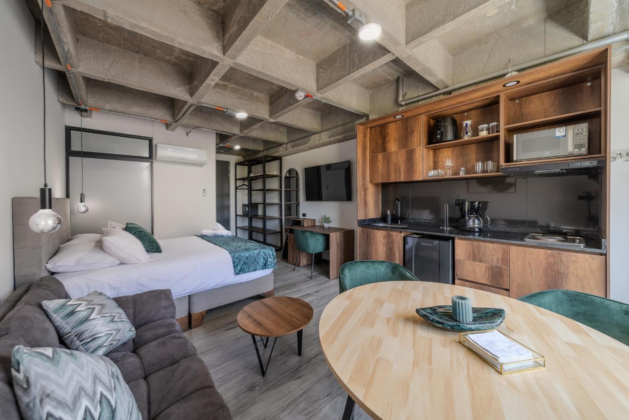 Epic Suites x Ahead