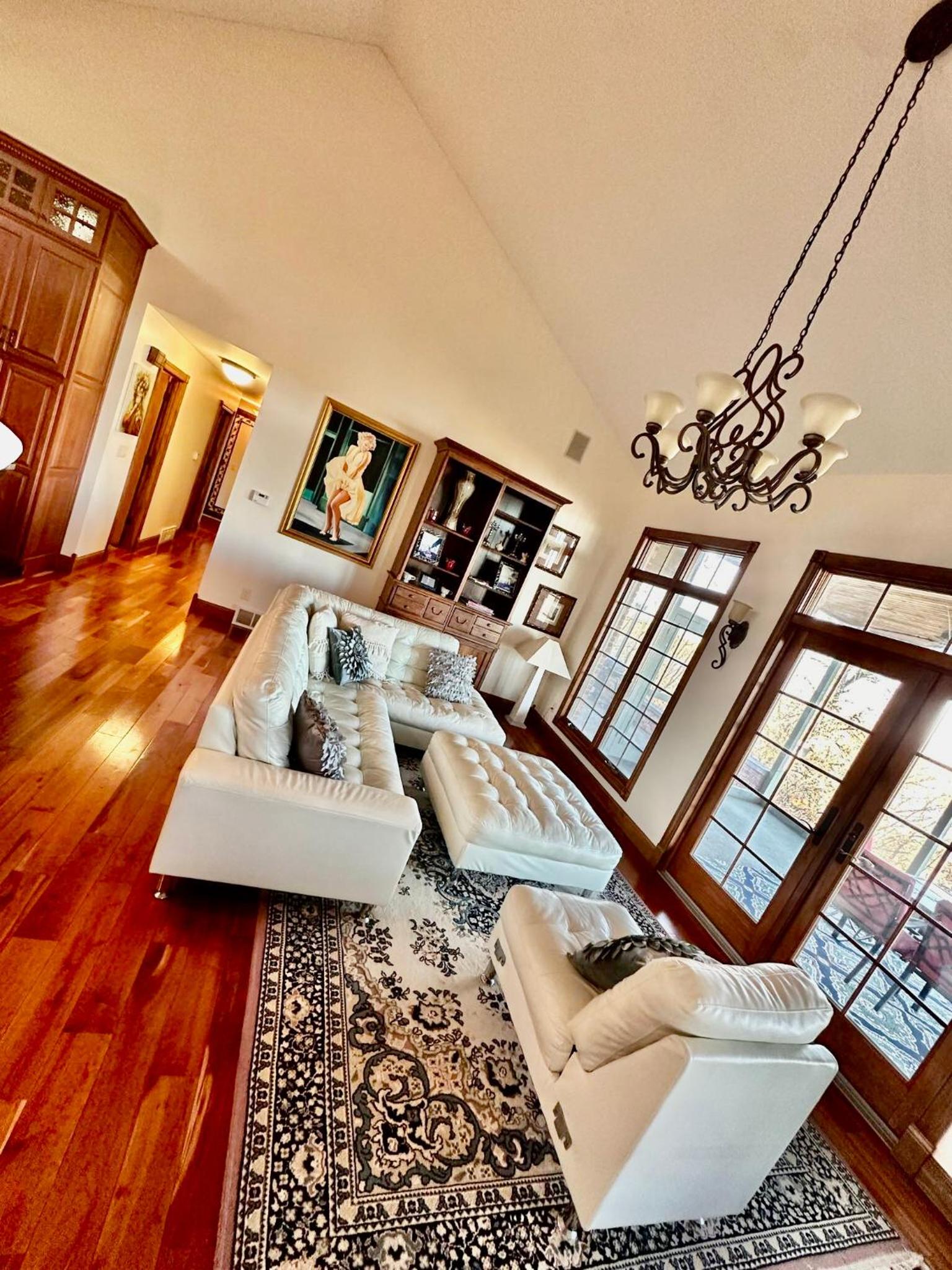 Affordable Luxury Mansion view 2