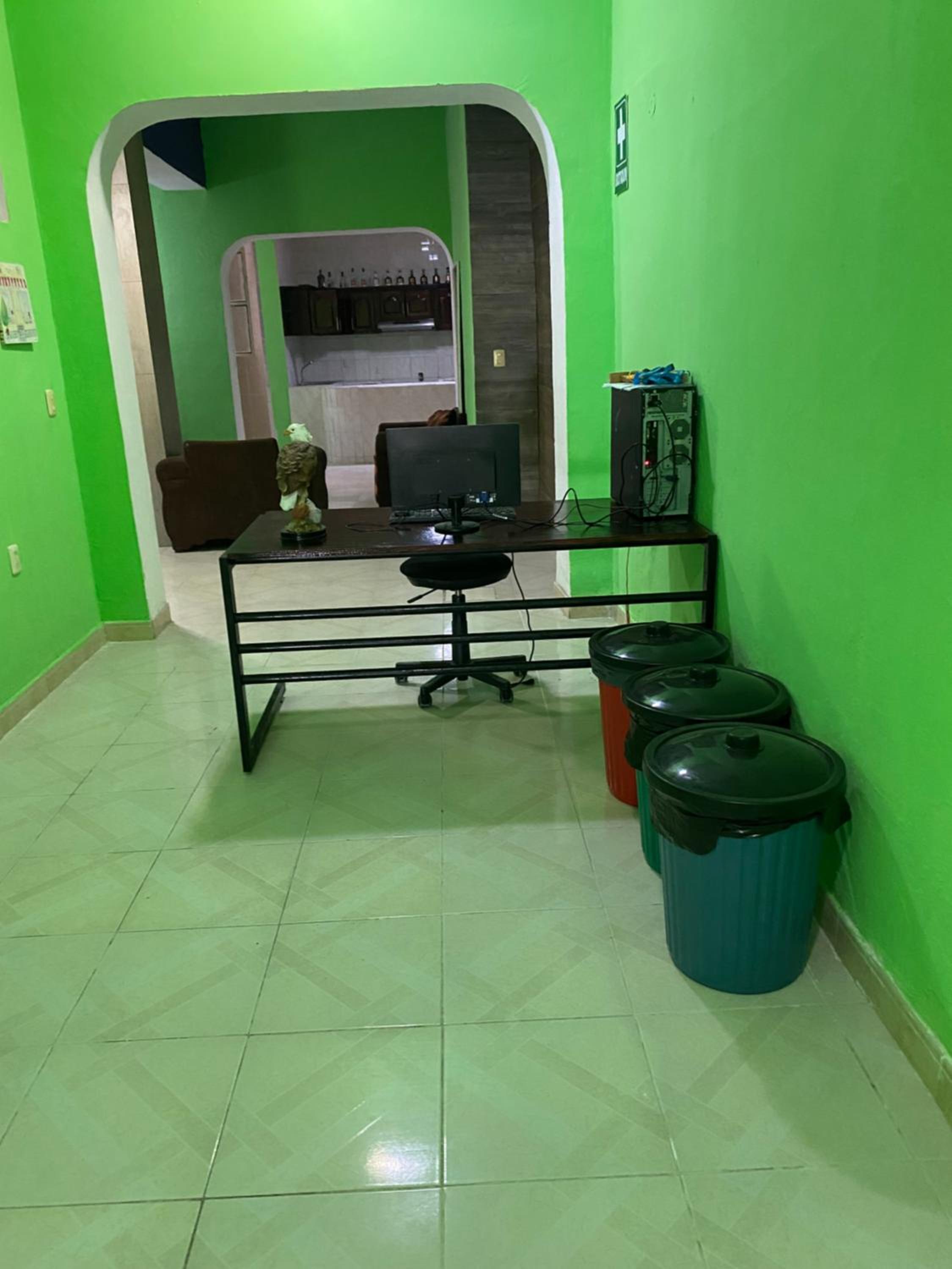 Hotel Hostal tequila - Image 1