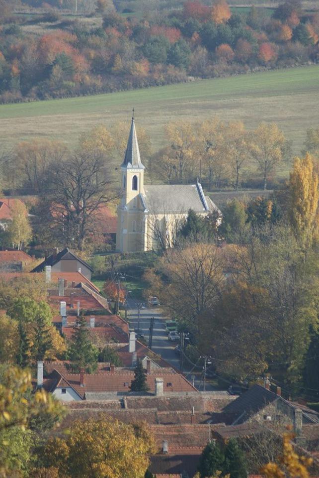 Photo 13