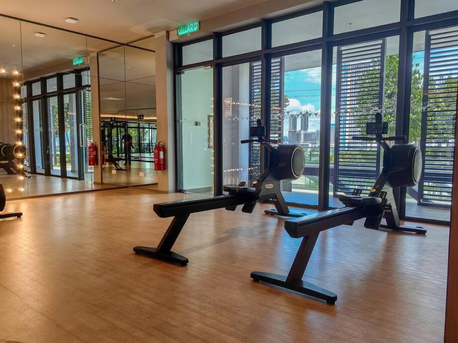 JustLikeHome 3BR 3-5Pax Vertica KLCCView MRt TRx