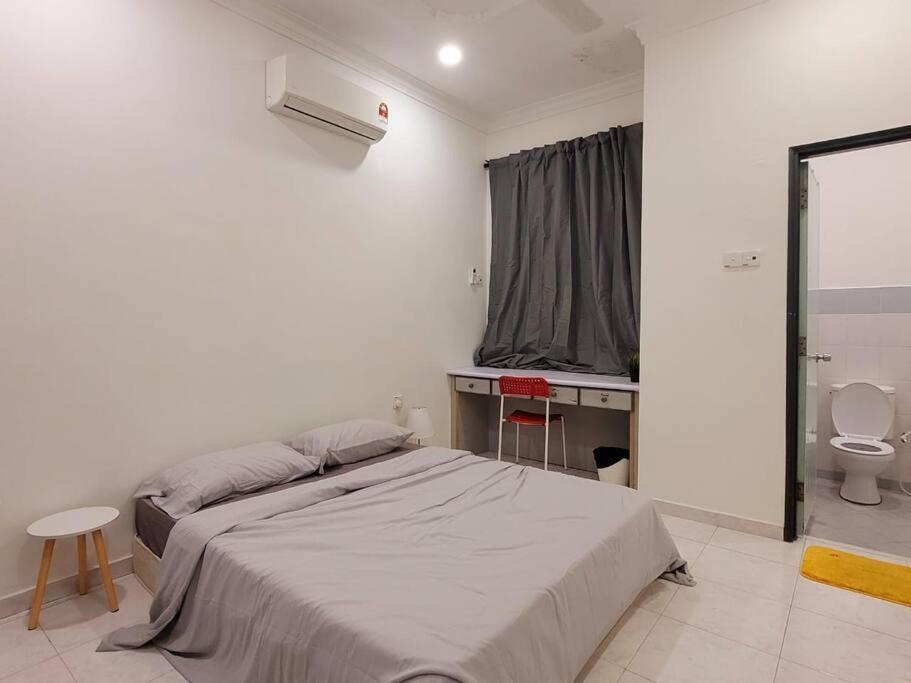 Minimalist 3Bedrooms 4 Queen Bed Permas