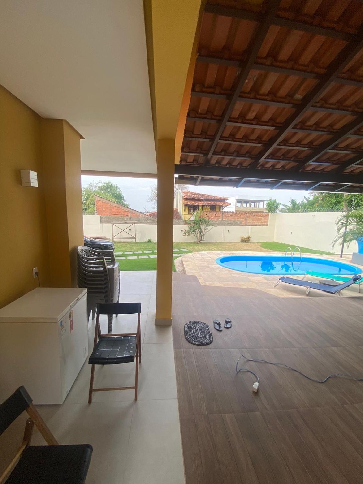 Casa Amarilla Alter