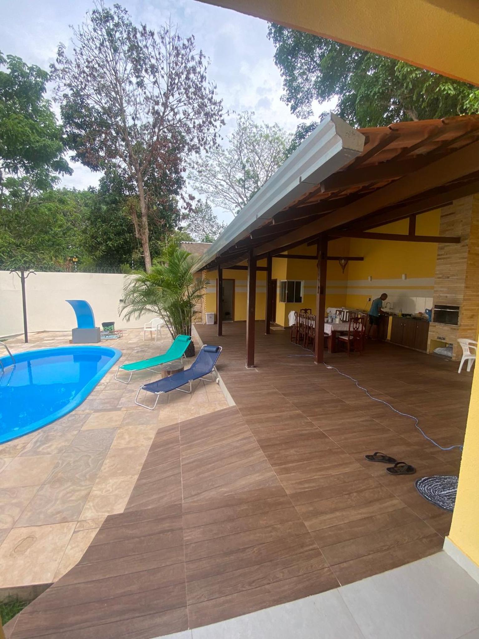 Casa Amarilla Alter