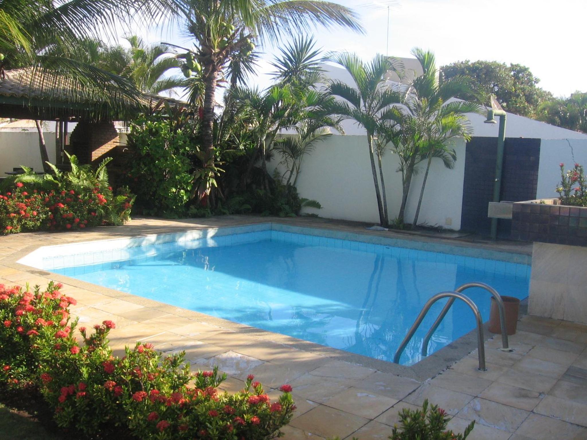 Casa 4 quartos em Guarajuba, excelente localização! 200m da praia!