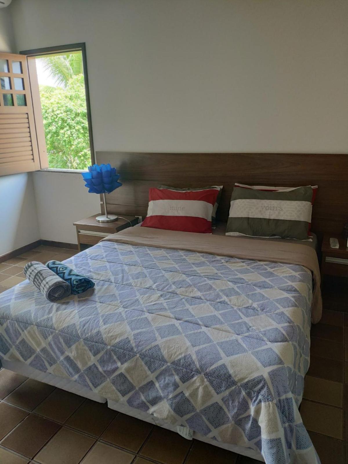 Casa 4 quartos em Guarajuba, excelente localização! 200m da praia!