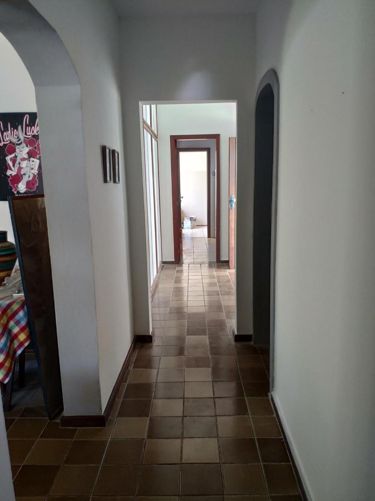 Casa 4 quartos em Guarajuba, excelente localização! 200m da praia!