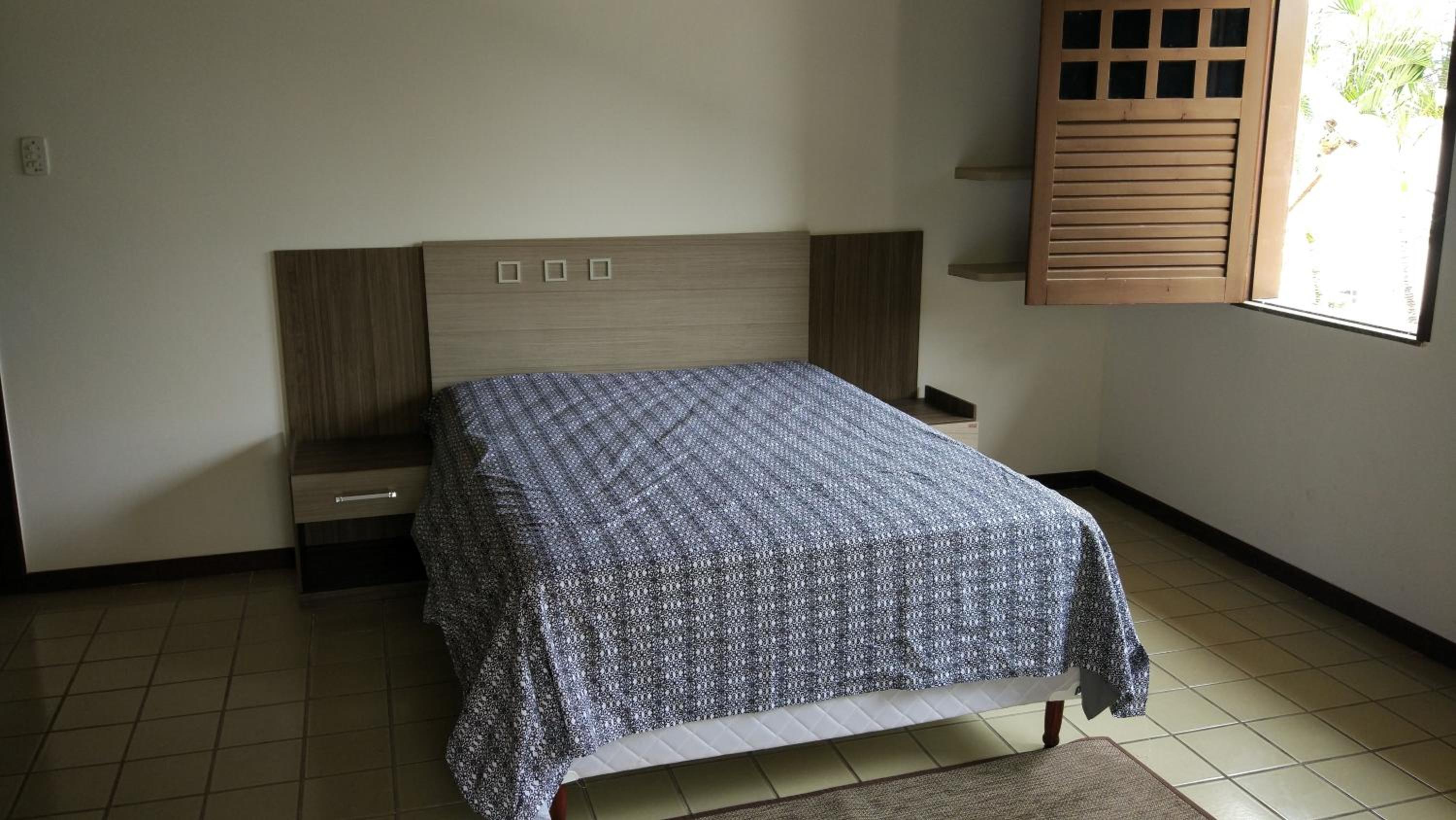 Casa 4 quartos em Guarajuba, excelente localização! 200m da praia!