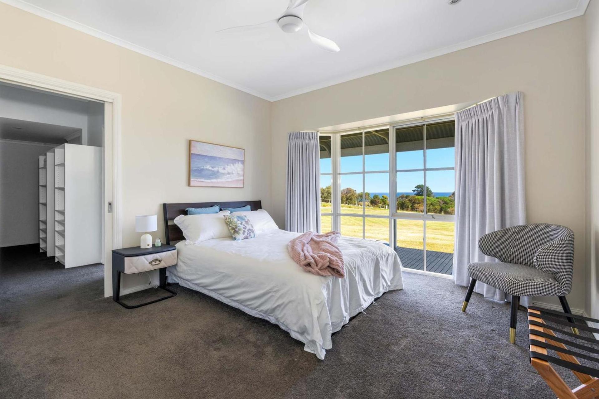 Oceanview On the Hill