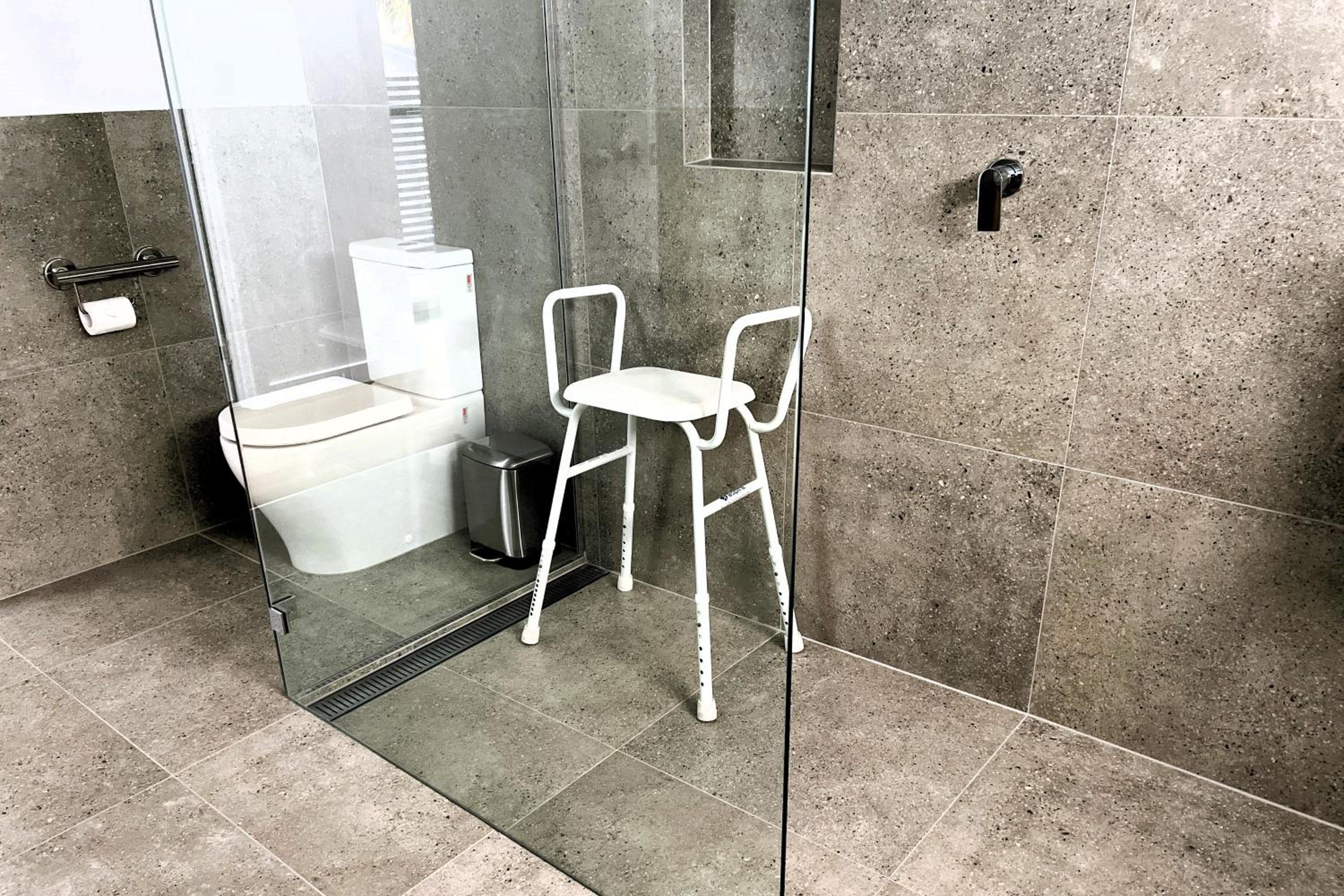 HORIZON AT BINALONG BAY with Accessability Features