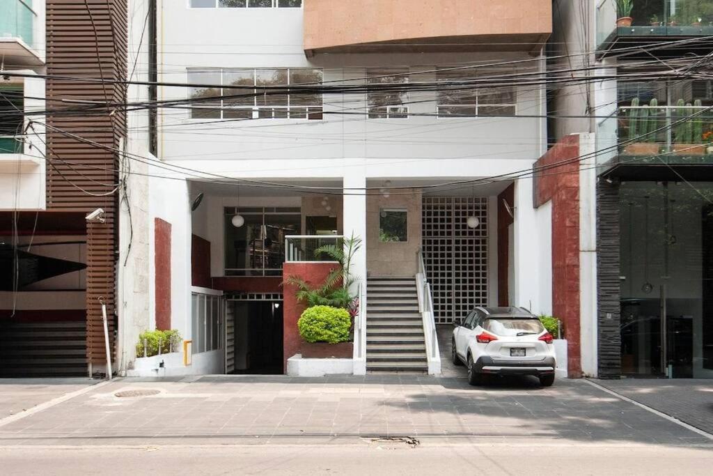 Cozy apt w balcony for a nice getaway in Polanco — Mexico City