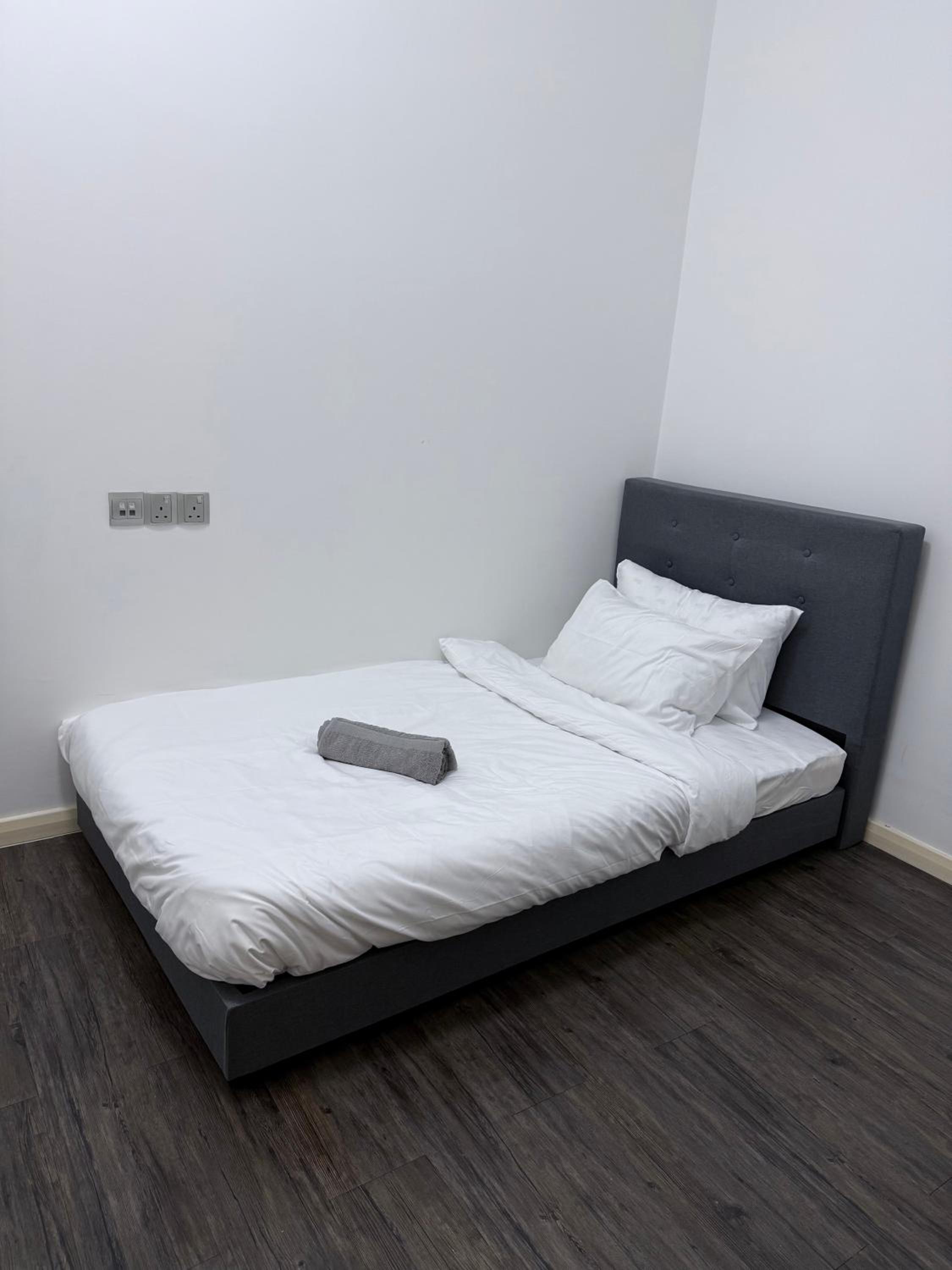 Cozy Downtown 2BR at M Suites, Embassy Row
