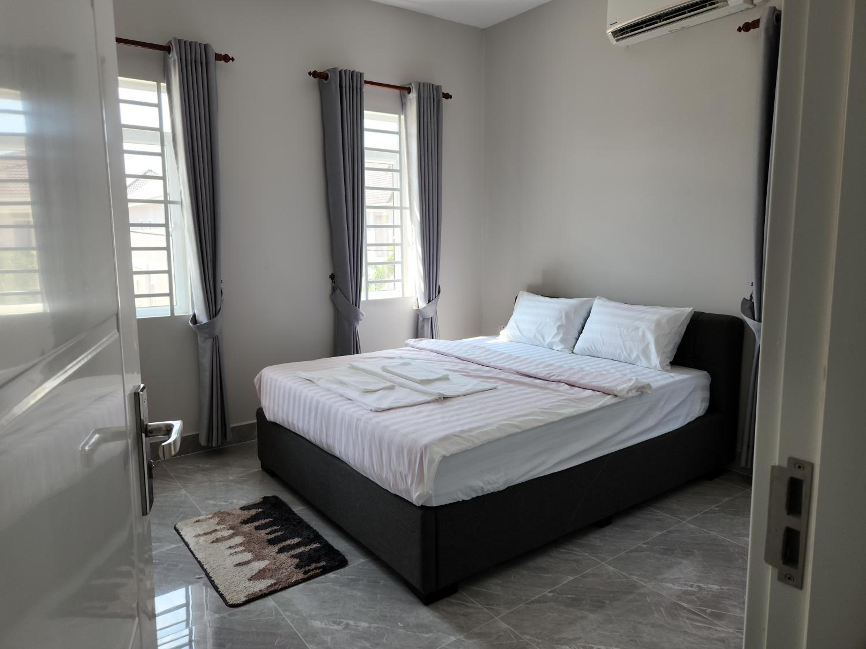 4 Bedroom Private Villa & Swimming Pool with Fitness view 5